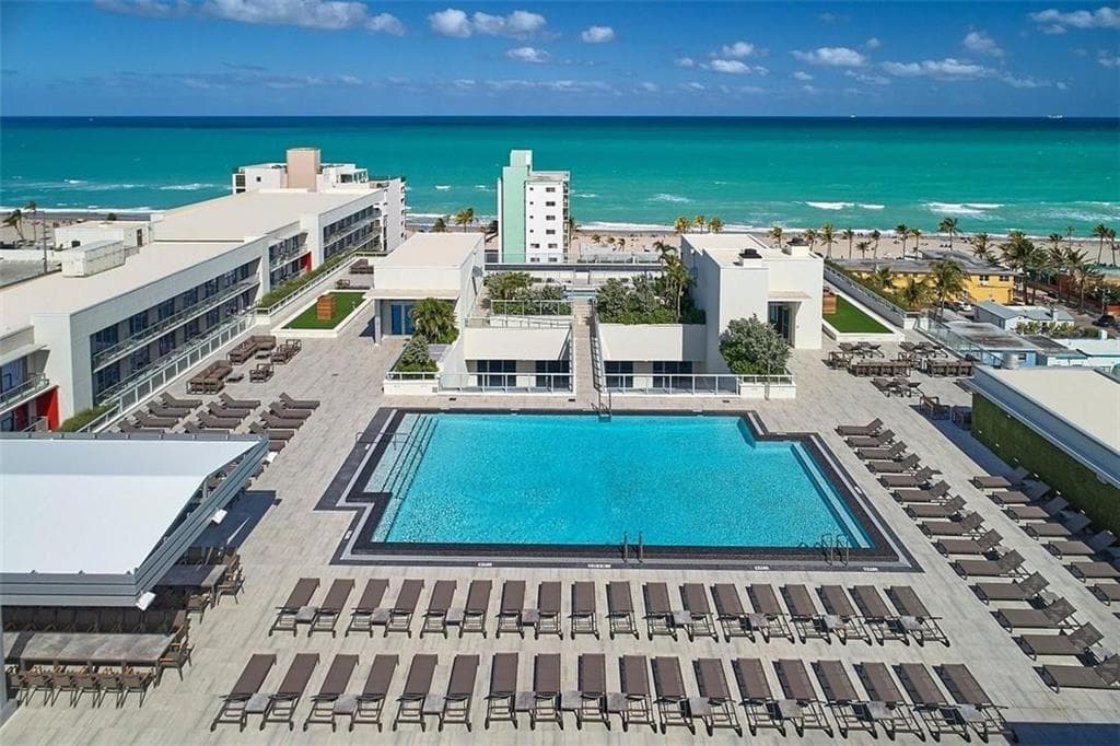 777 N Ocean Drive N206, Hollywood, FL 33019