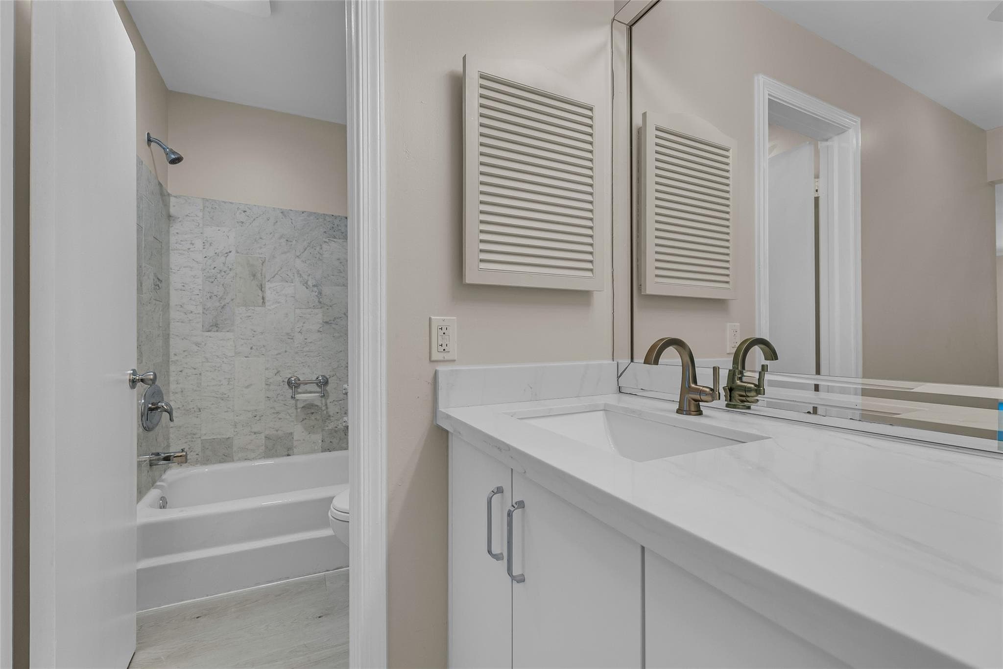 6319 Bay Club Drive 1, Fort Lauderdale, FL 33308 15