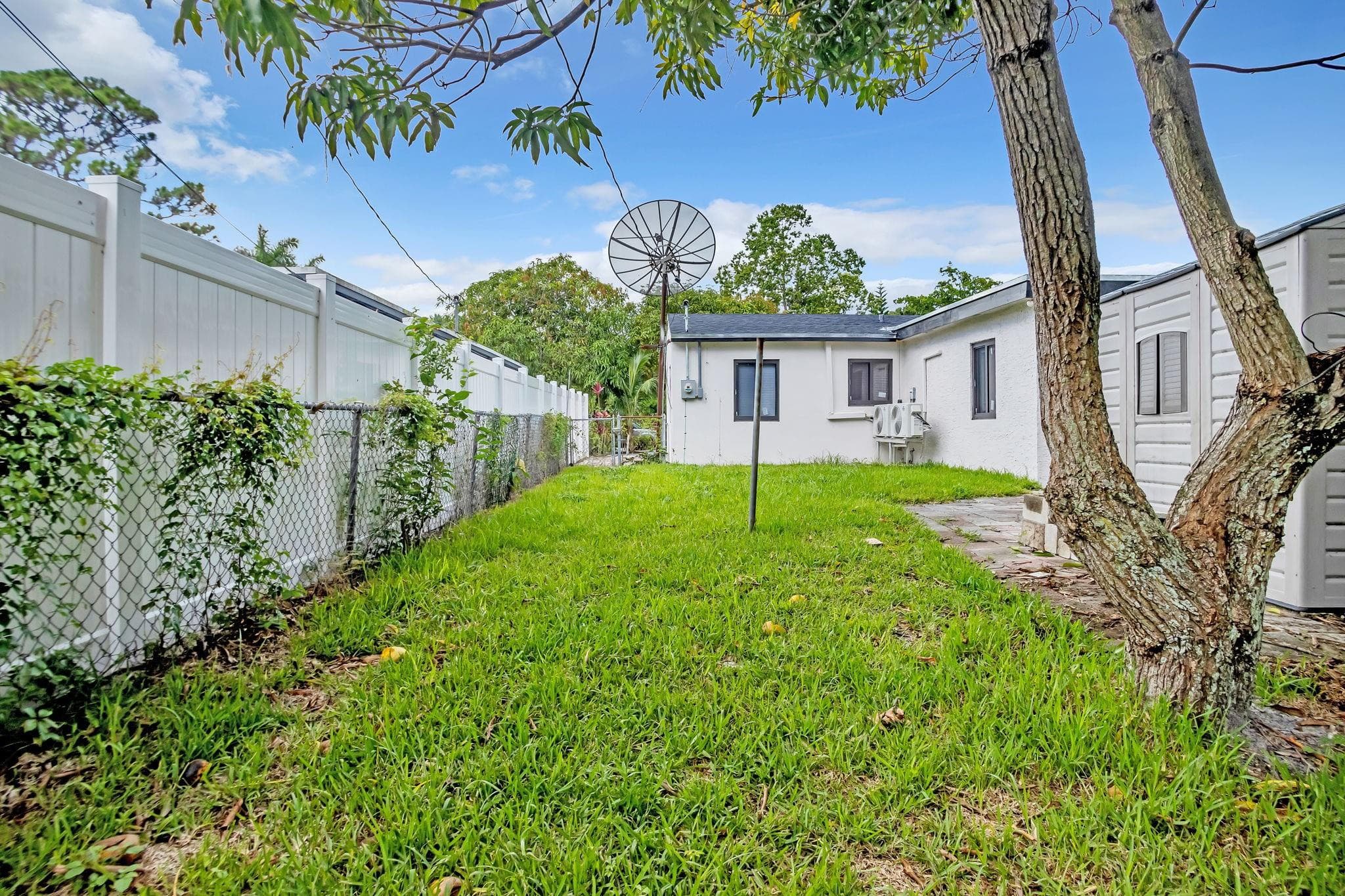 1316 NW 2ND Avenue, Fort Lauderdale, FL 33311 23