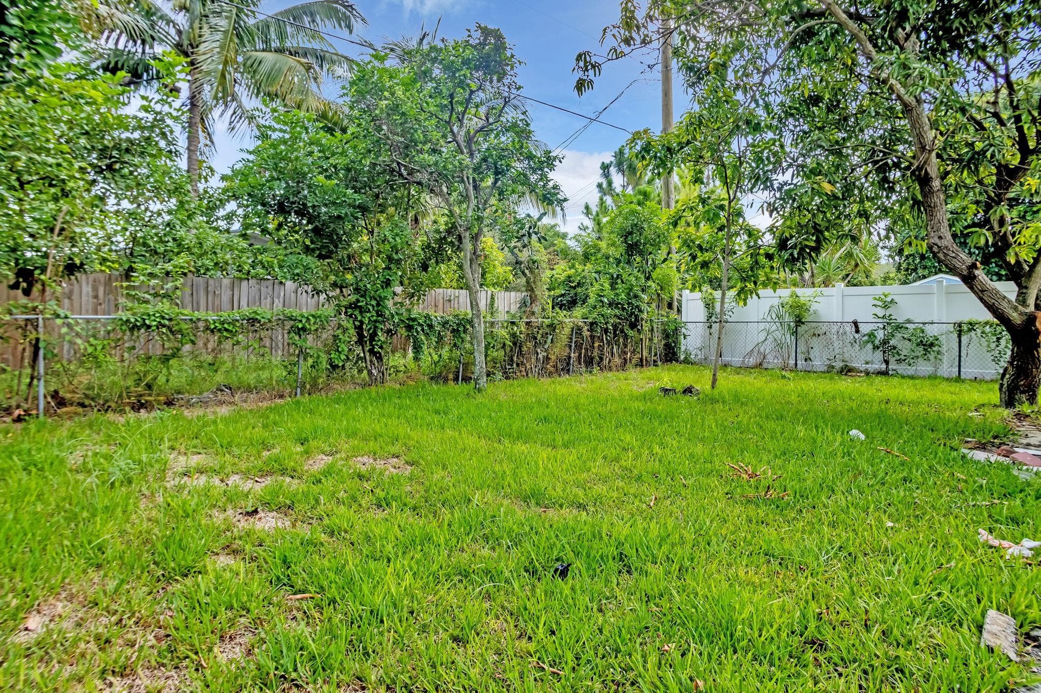1316 NW 2ND Avenue, Fort Lauderdale, FL 33311 24