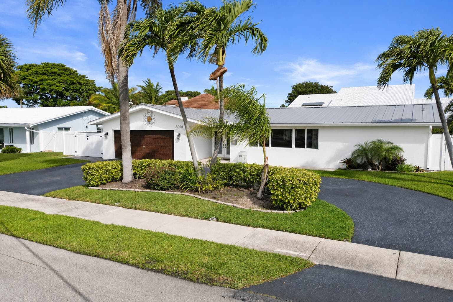 3001 NE 45th Street, Lighthouse Point, FL 33064 3
