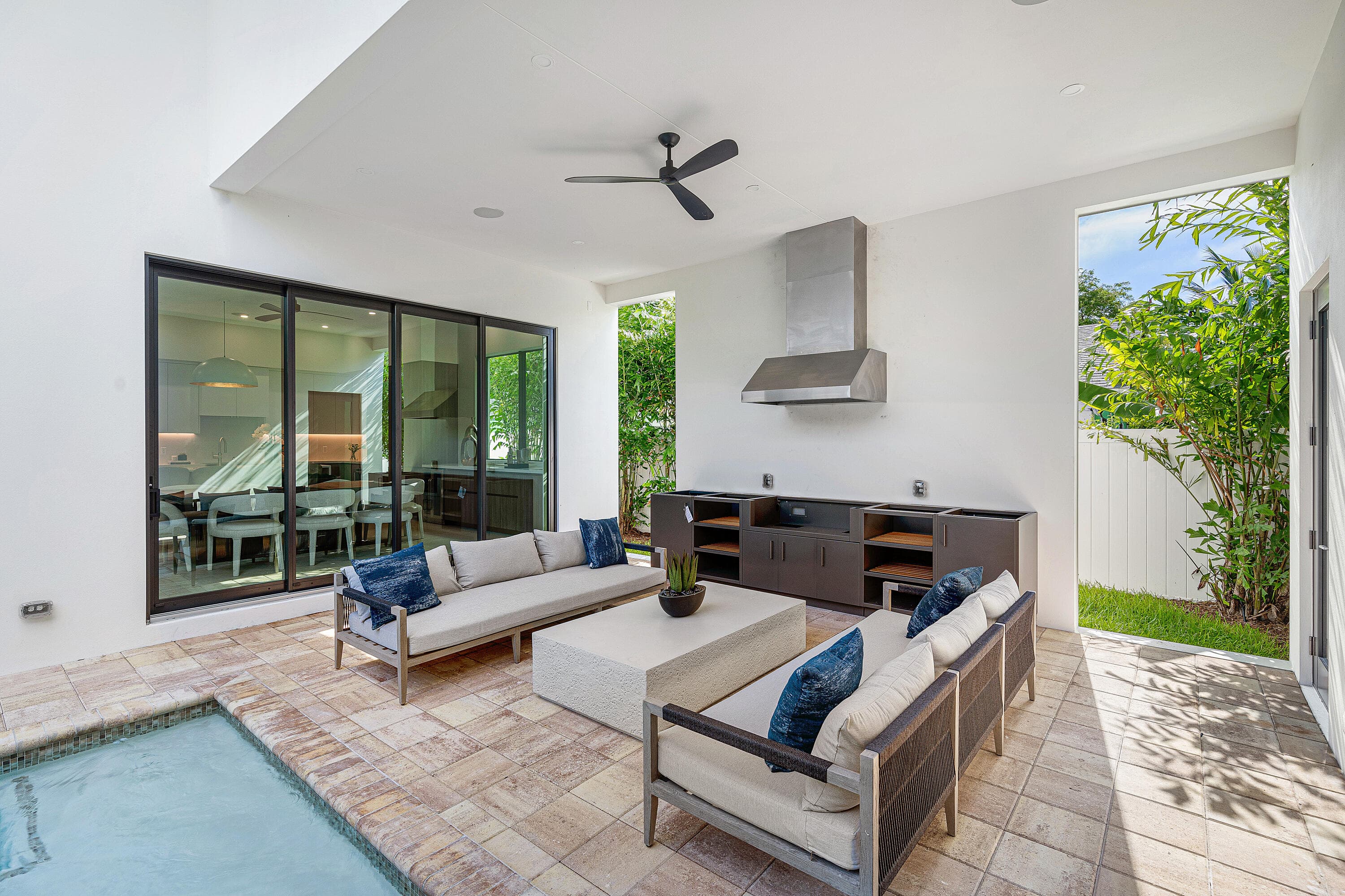 222 SE 5th Street, Delray Beach, FL 33483 8
