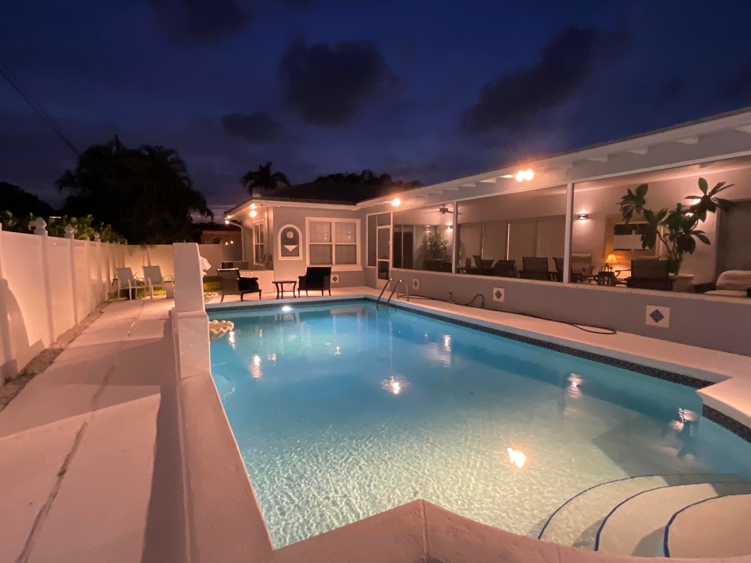 1061 Bimini Lane, West Palm Beach, FL 33404 6