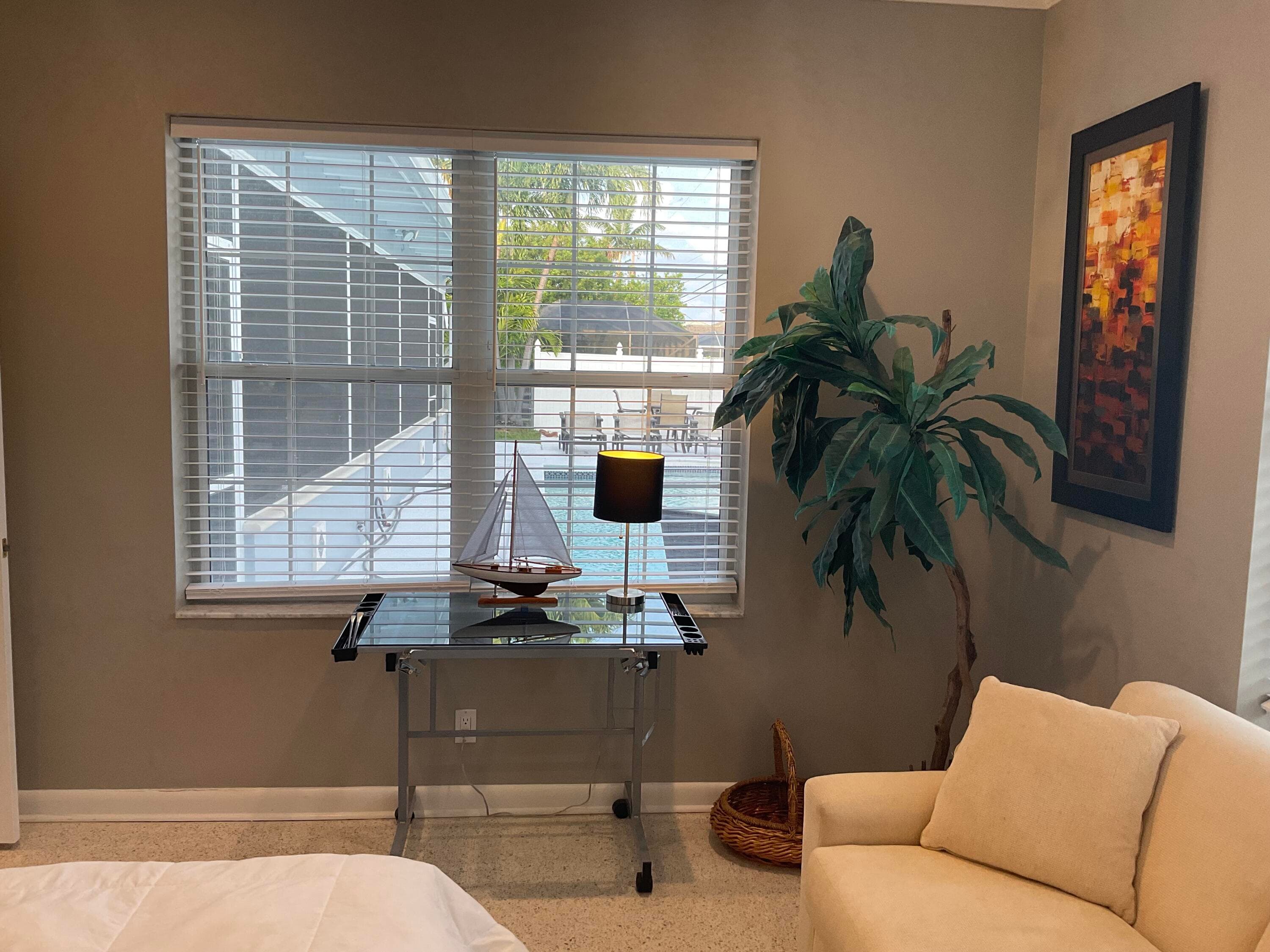 1061 Bimini Lane, West Palm Beach, FL 33404 30