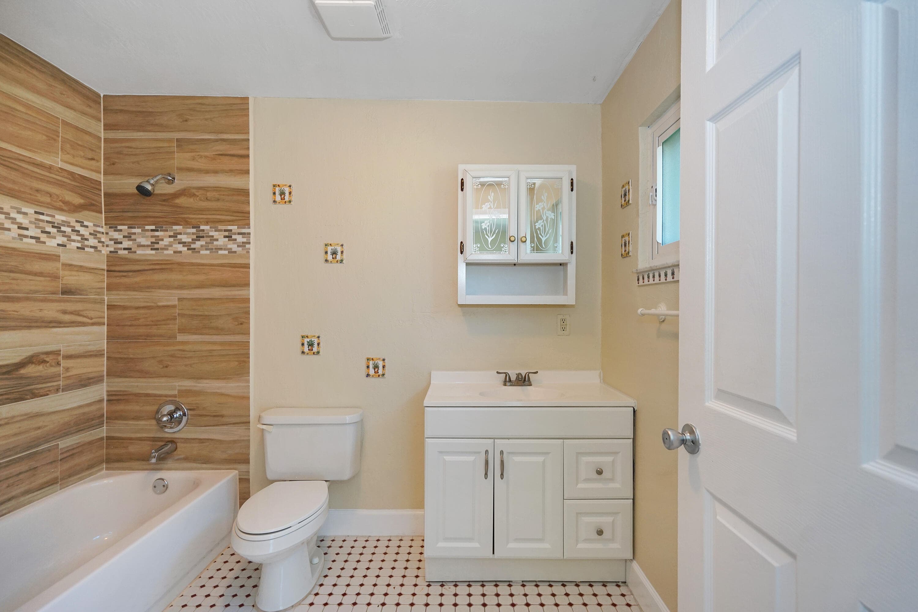 2716 SW 46th Street, Fort Lauderdale, FL 33312 5
