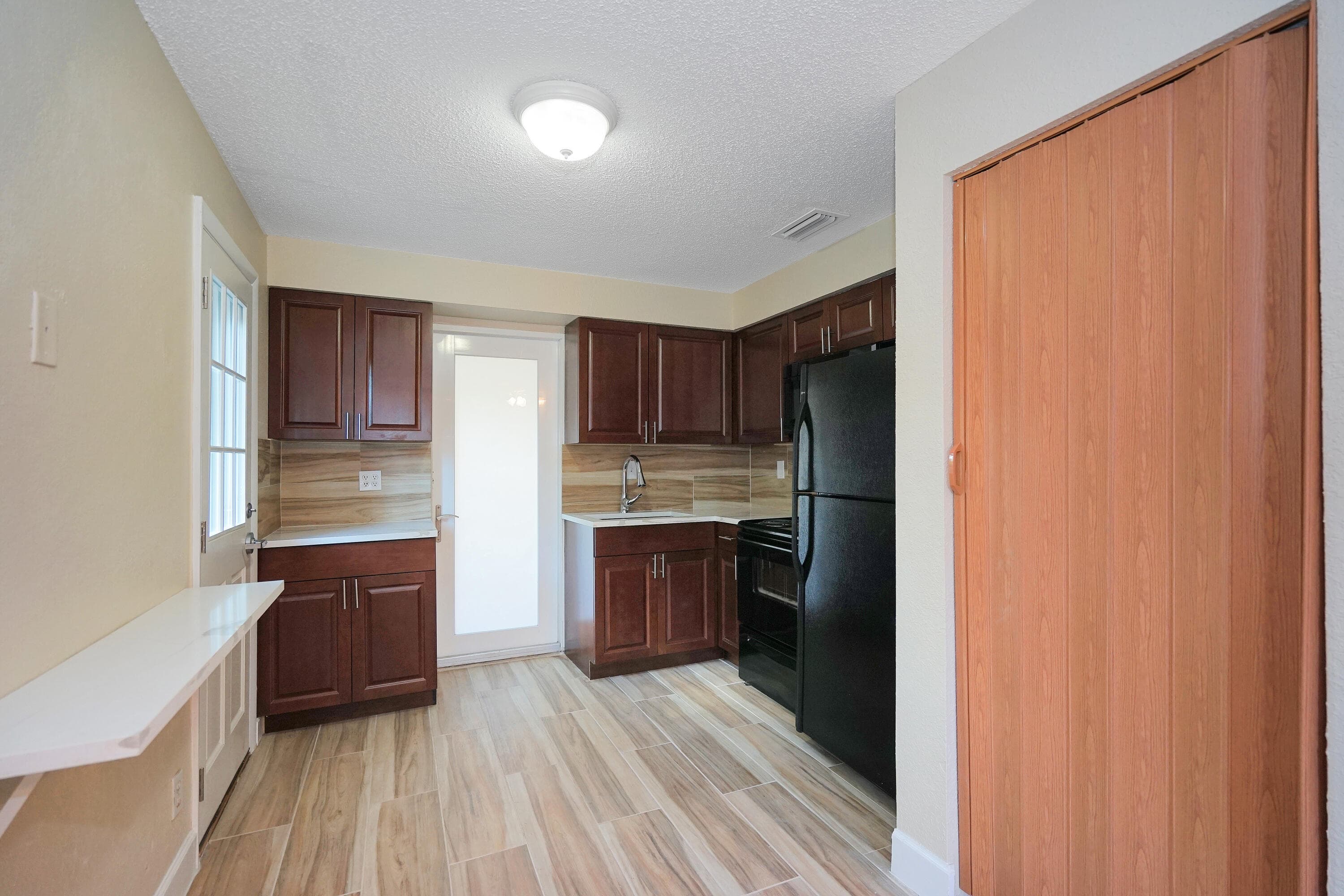 2716 SW 46th Street, Fort Lauderdale, FL 33312 17