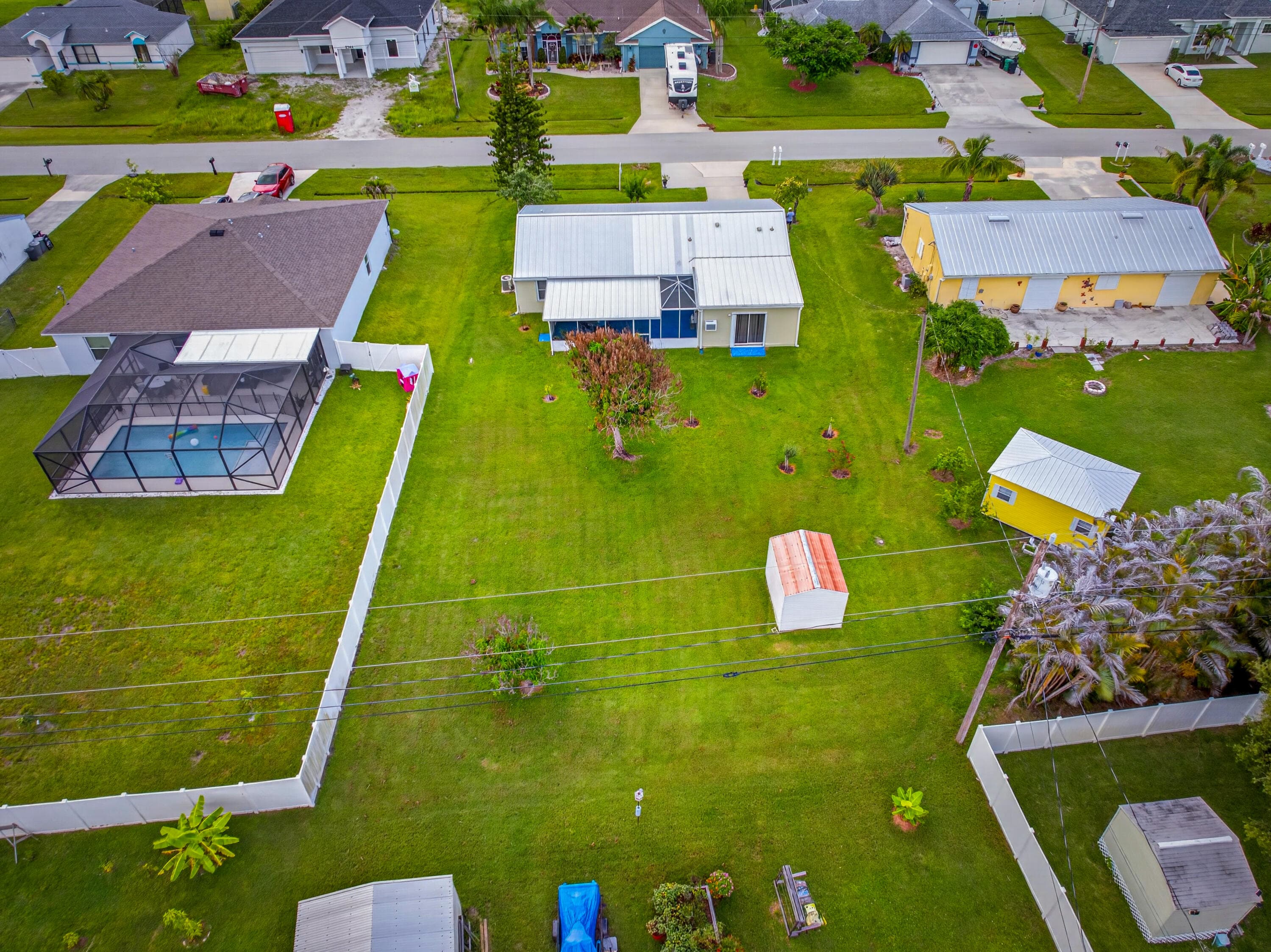 2341 SE West Blackwell Drive, FL 34952 34