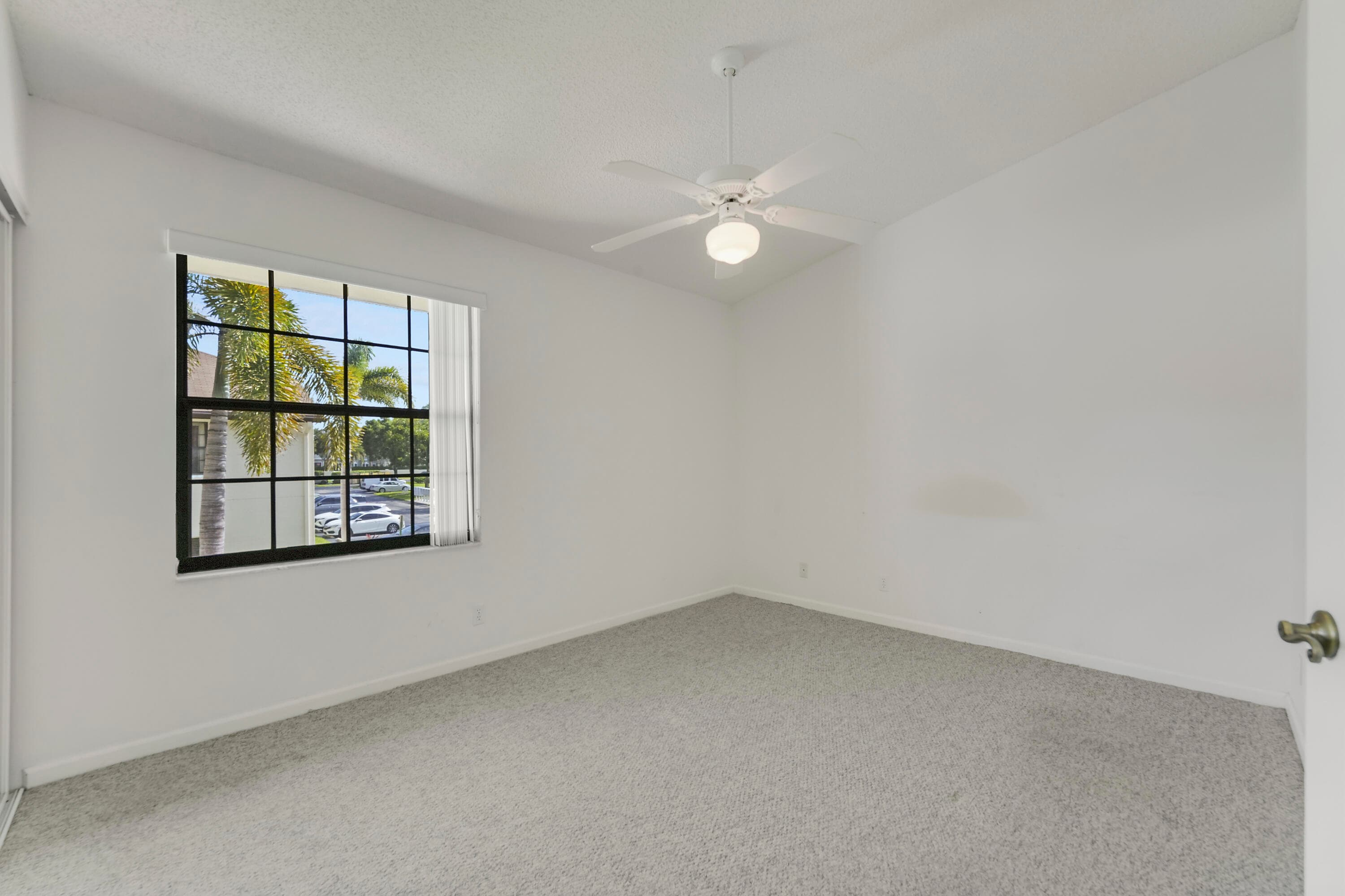 3254 Jog Park Drive, Greenacres, FL 33467 20