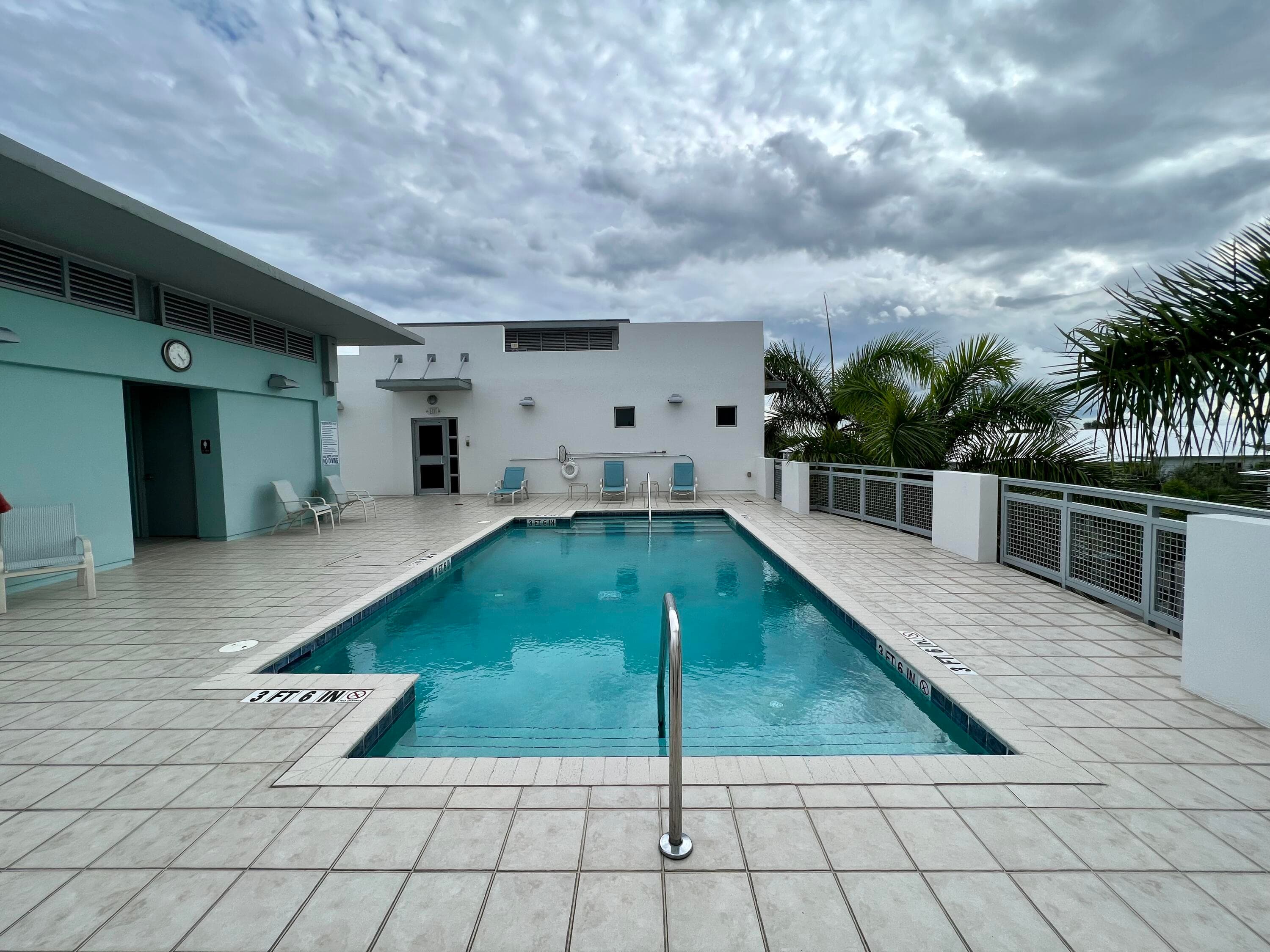 335 SE 6th Avenue 402, Delray Beach, FL 33483 15