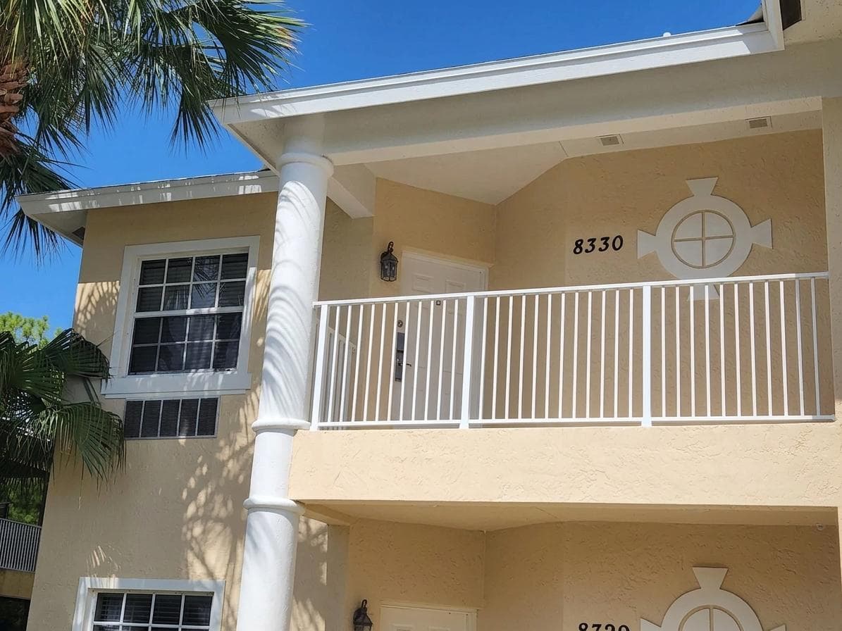 8330 MULLIGAN Circle B, Port St. Lucie, FL 34986