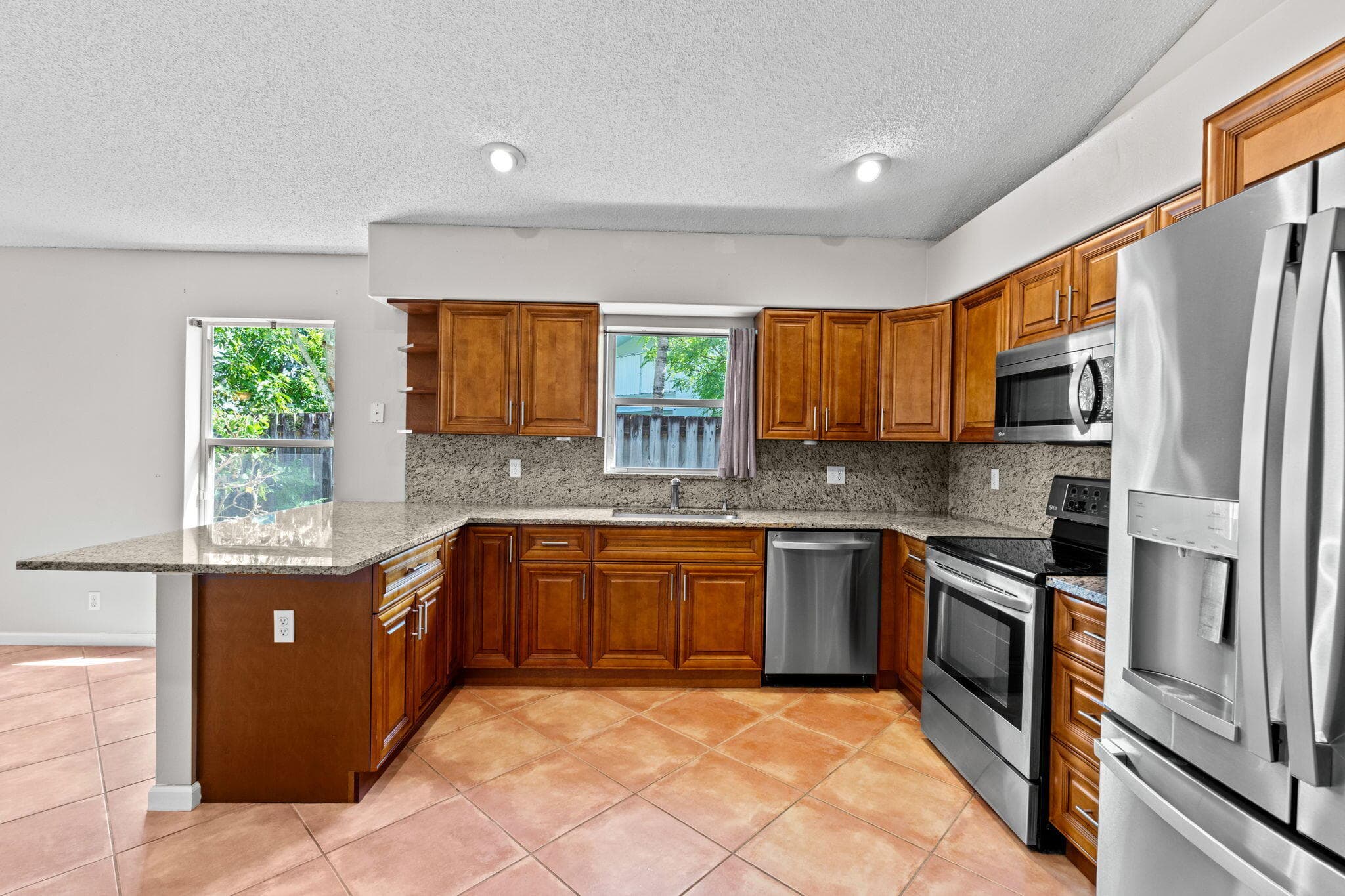 125 Saratoga Boulevard E, Royal Palm Beach, FL 33411 11