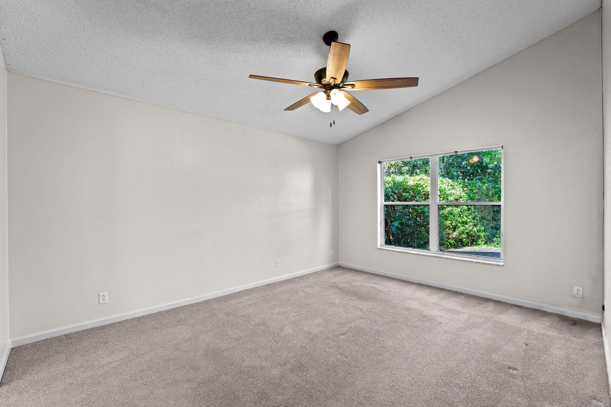 125 Saratoga Boulevard E, Royal Palm Beach, FL 33411 21
