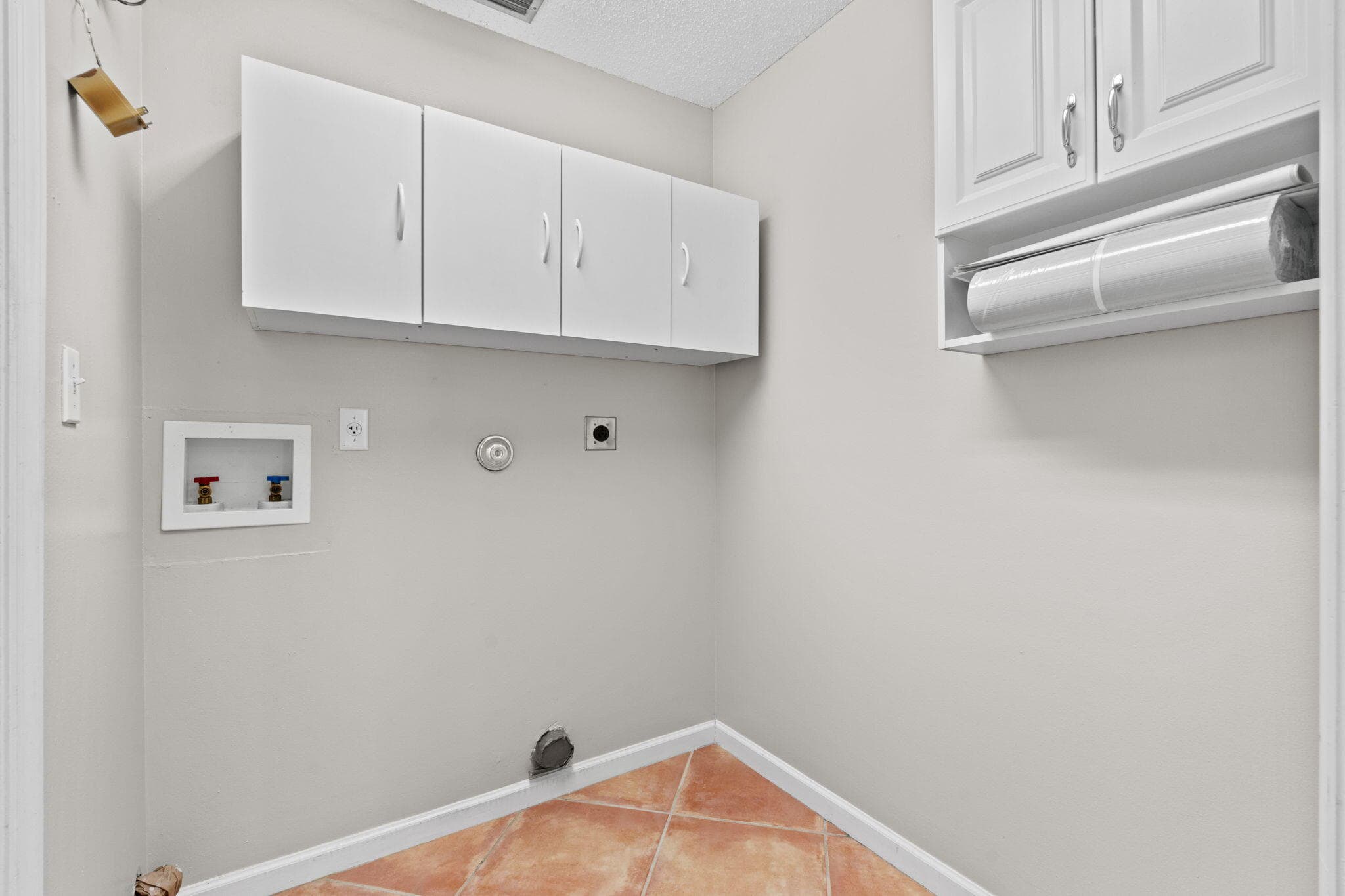 125 Saratoga Boulevard E, Royal Palm Beach, FL 33411 30