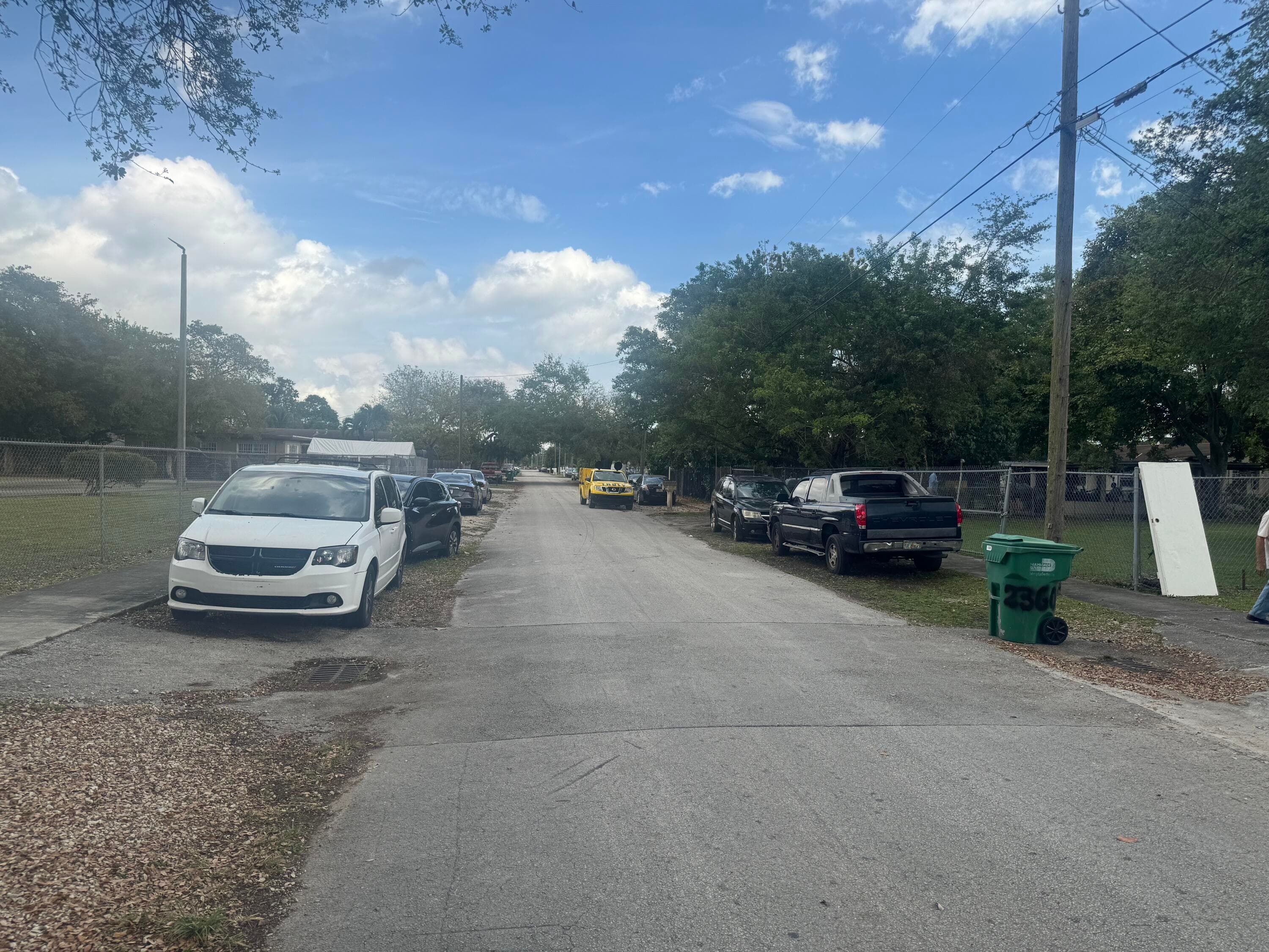 2360 NW 98TH Street, Miami, FL 33147 36