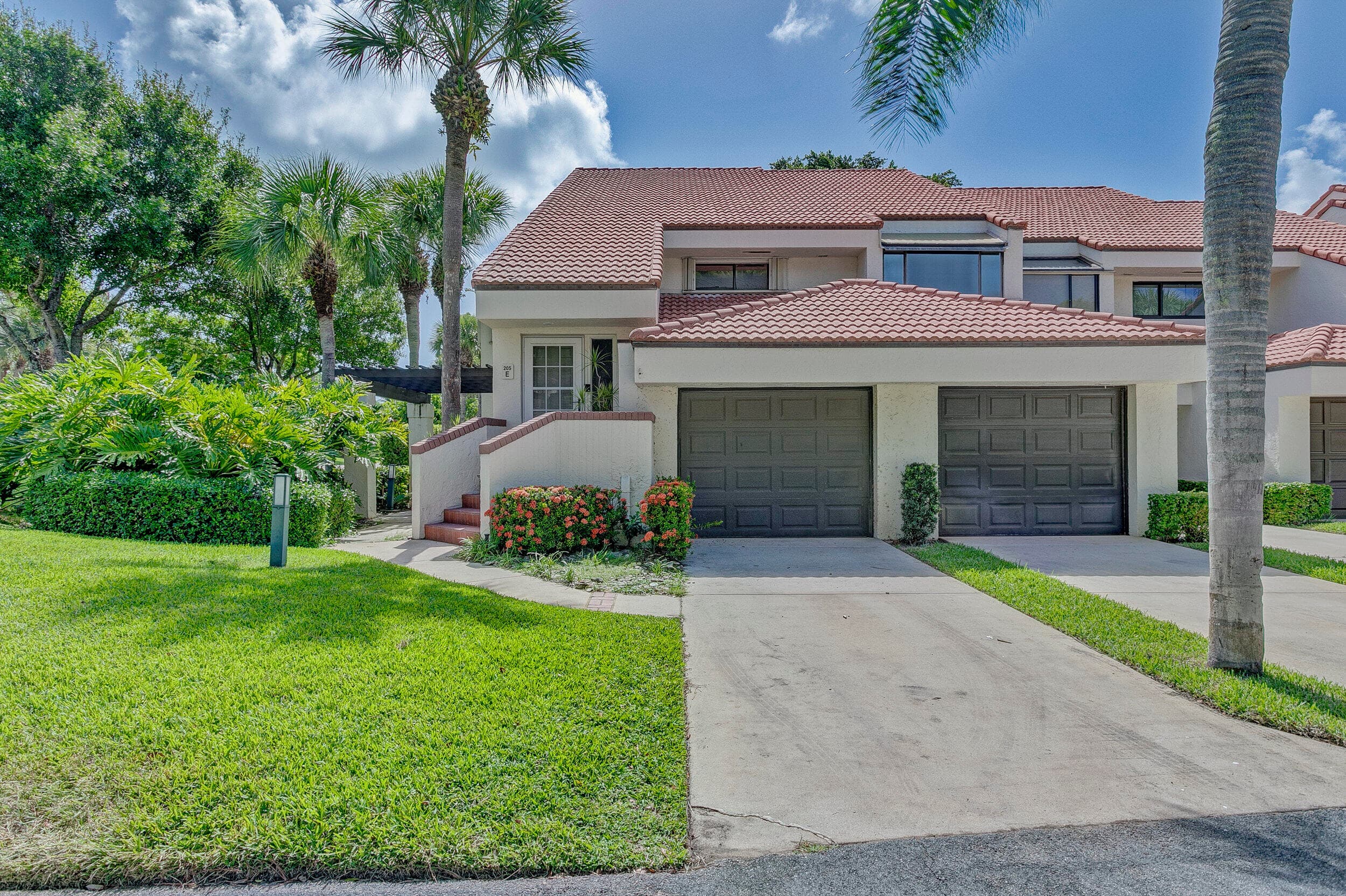 205 SEA OATS Drive E, Juno Beach, FL 33408 2