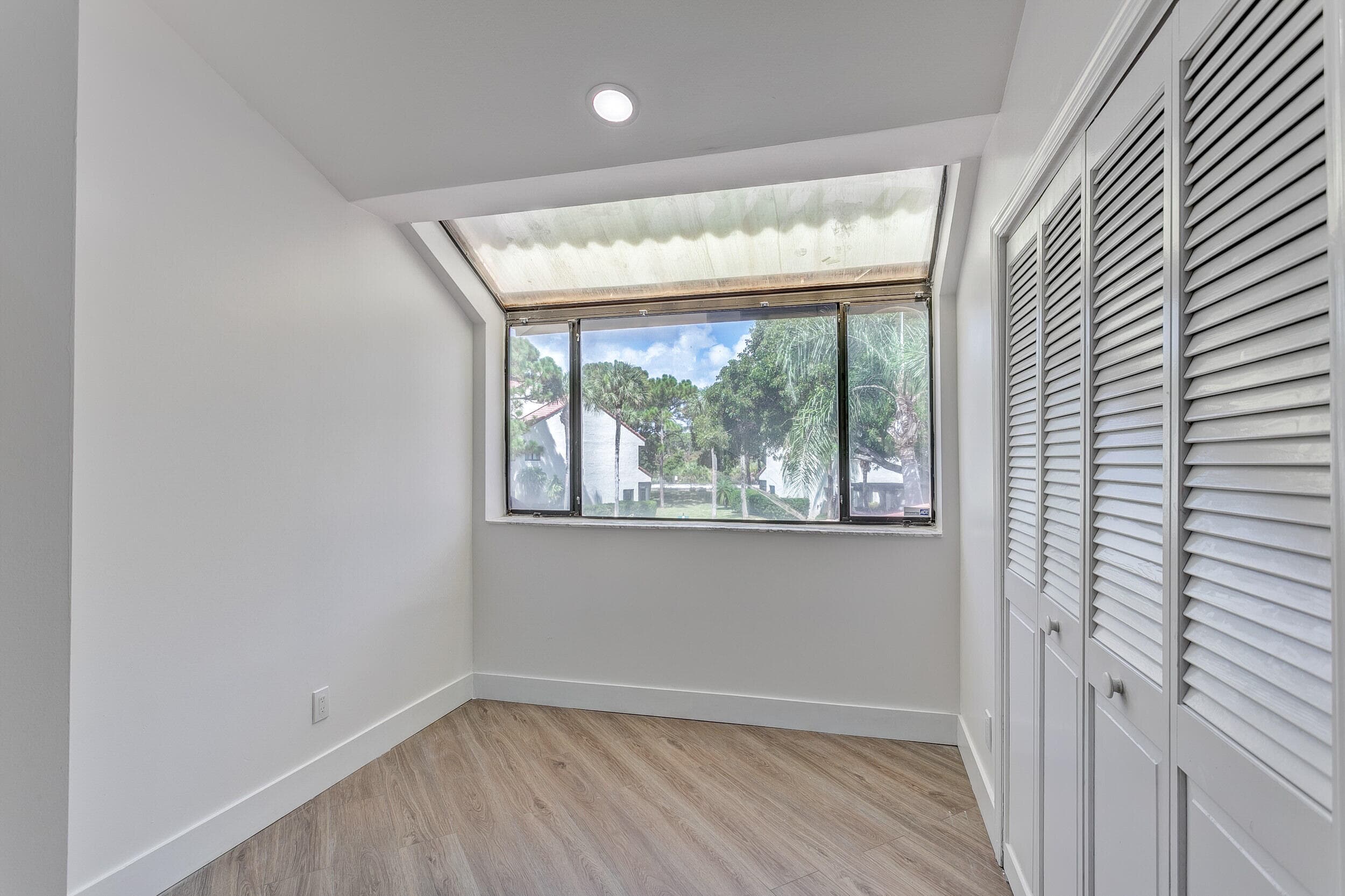 205 SEA OATS Drive E, Juno Beach, FL 33408 15
