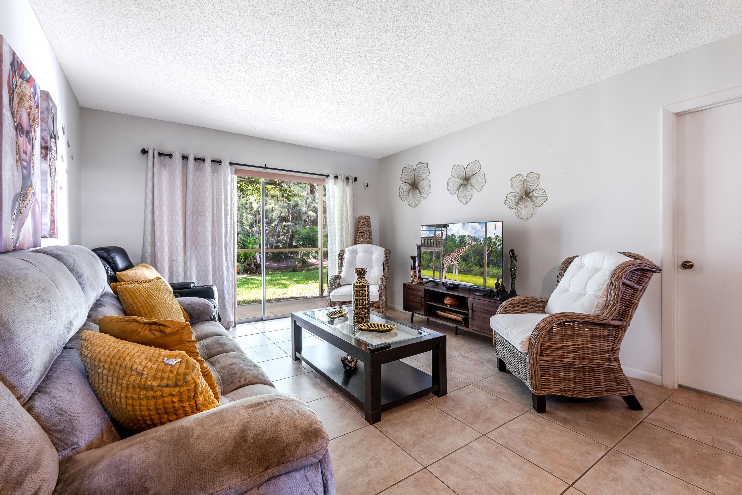 150 Lake Meryl Drive 143, West Palm Beach, FL 33411 11