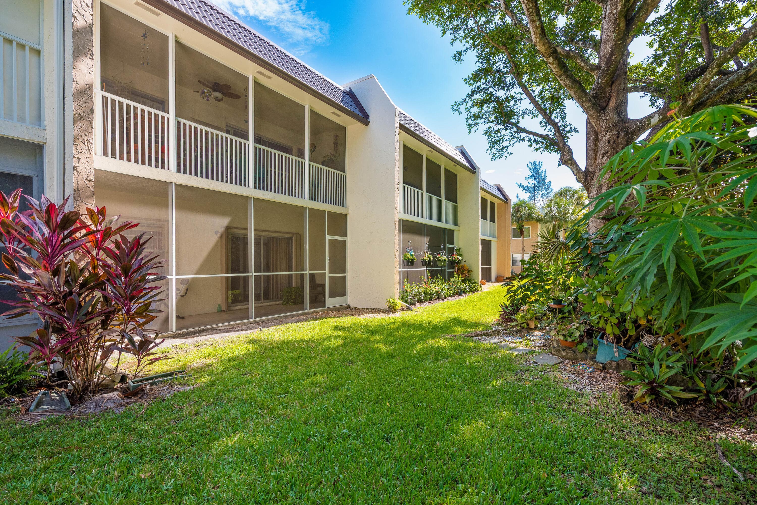 150 Lake Meryl Drive 143, West Palm Beach, FL 33411 16