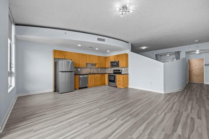 300 S AUSTRALIAN Avenue 808, West Palm Beach, FL 33401 9