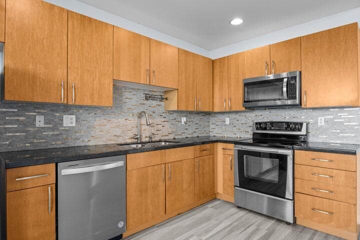 300 S AUSTRALIAN Avenue 808, West Palm Beach, FL 33401 13