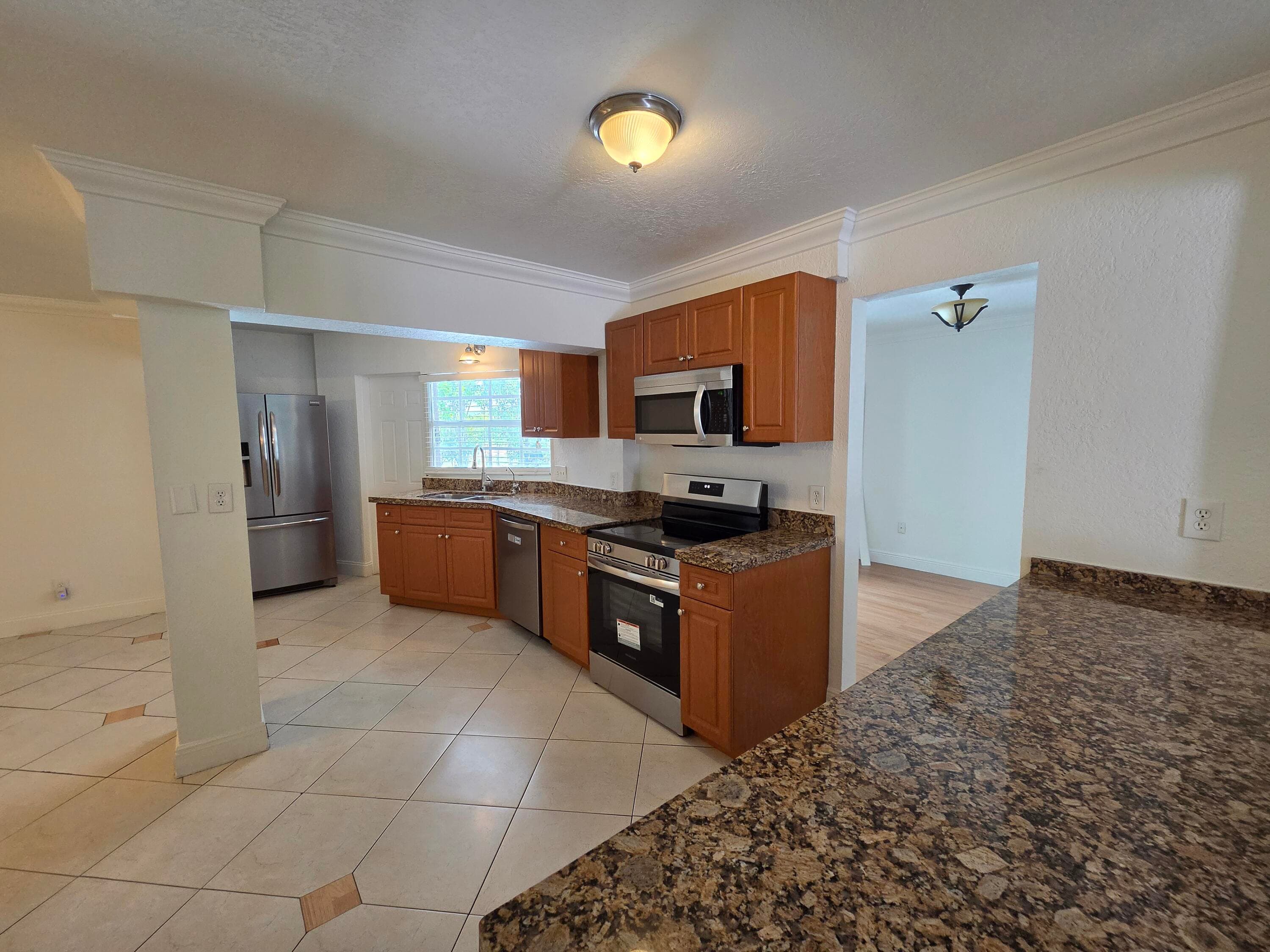 4911 ATAMAN, Boca Raton, FL 33428 10