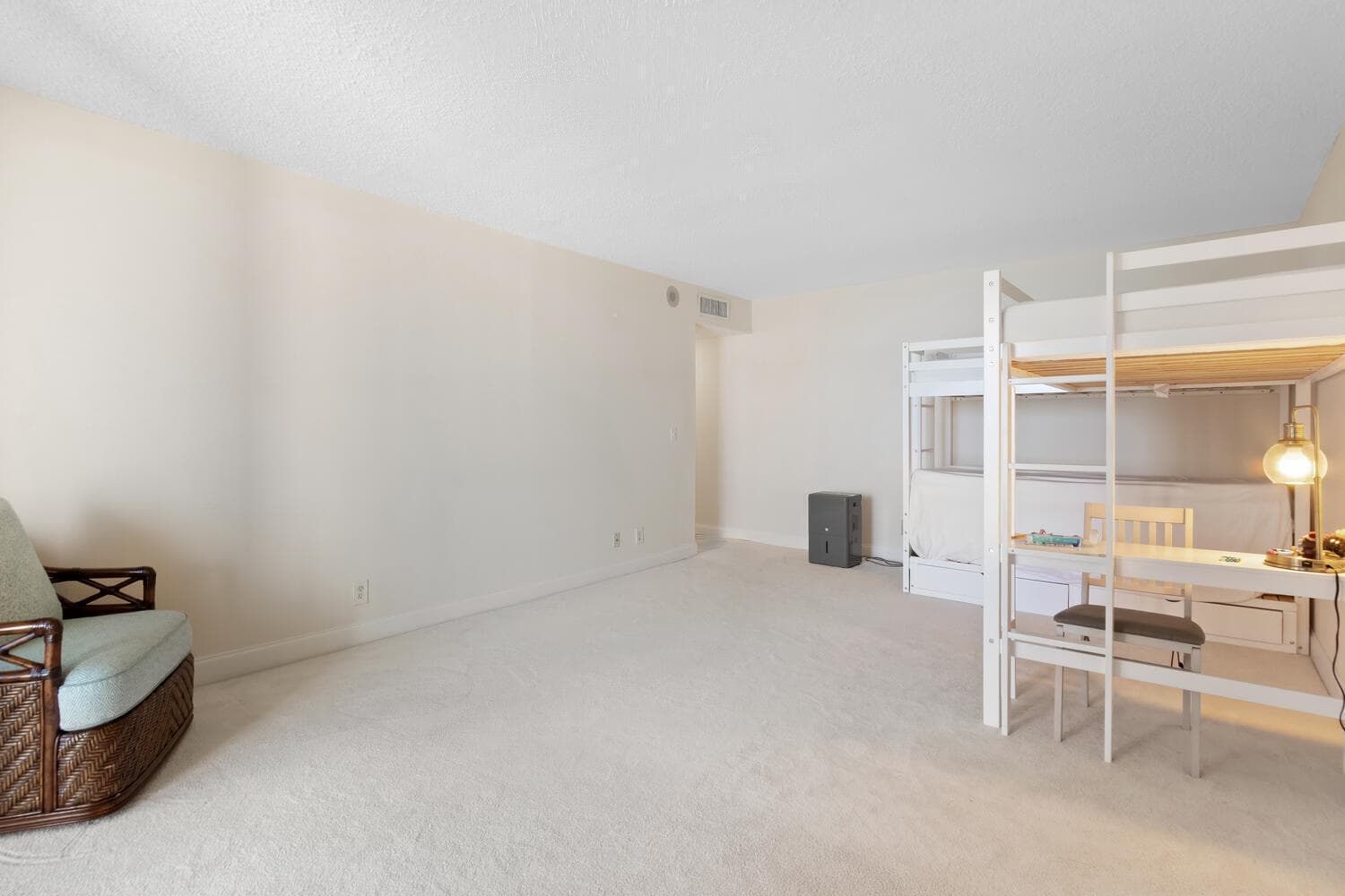 3610 S OCEAN Boulevard 310, South Palm Beach, FL 33480 21
