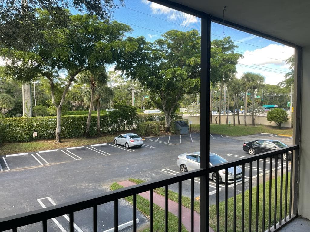 203 Foxtail Drive D2, Greenacres, FL 33415 11