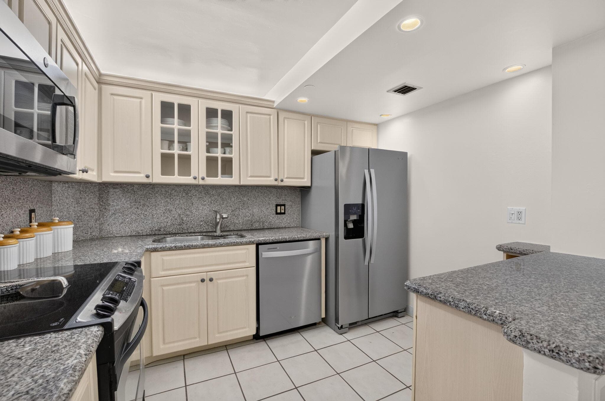 3912 S Ocean Boulevard 501, Highland Beach, FL 33487 25