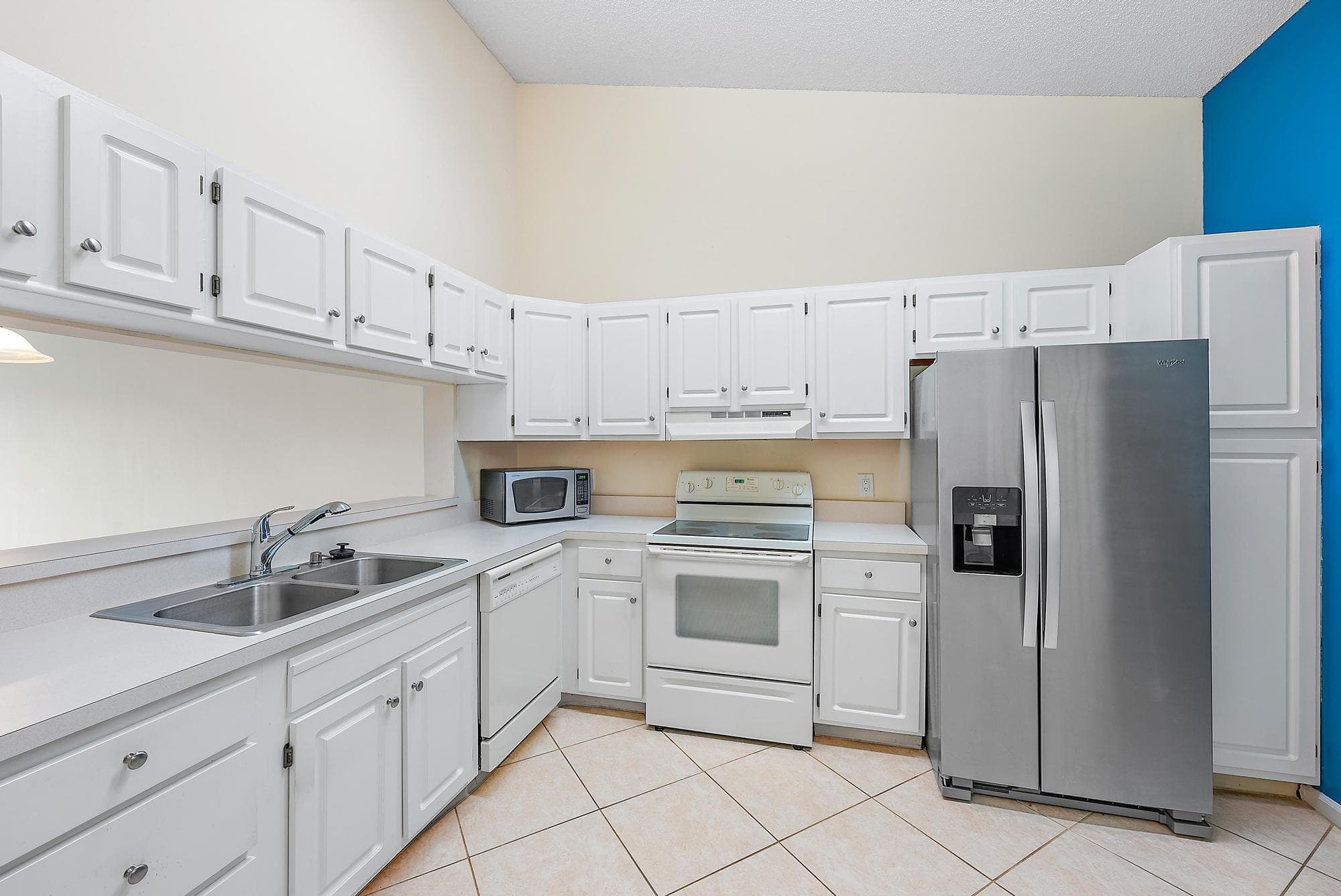 216 Cypress Point Drive, Palm Beach Gardens, FL 33418 8