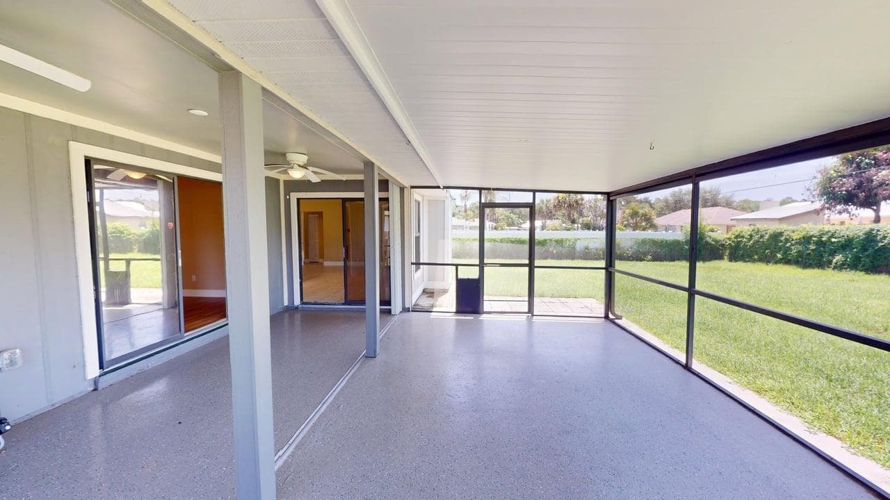 974 SE BELFAST Avenue, Port St. Lucie, FL 34983 44