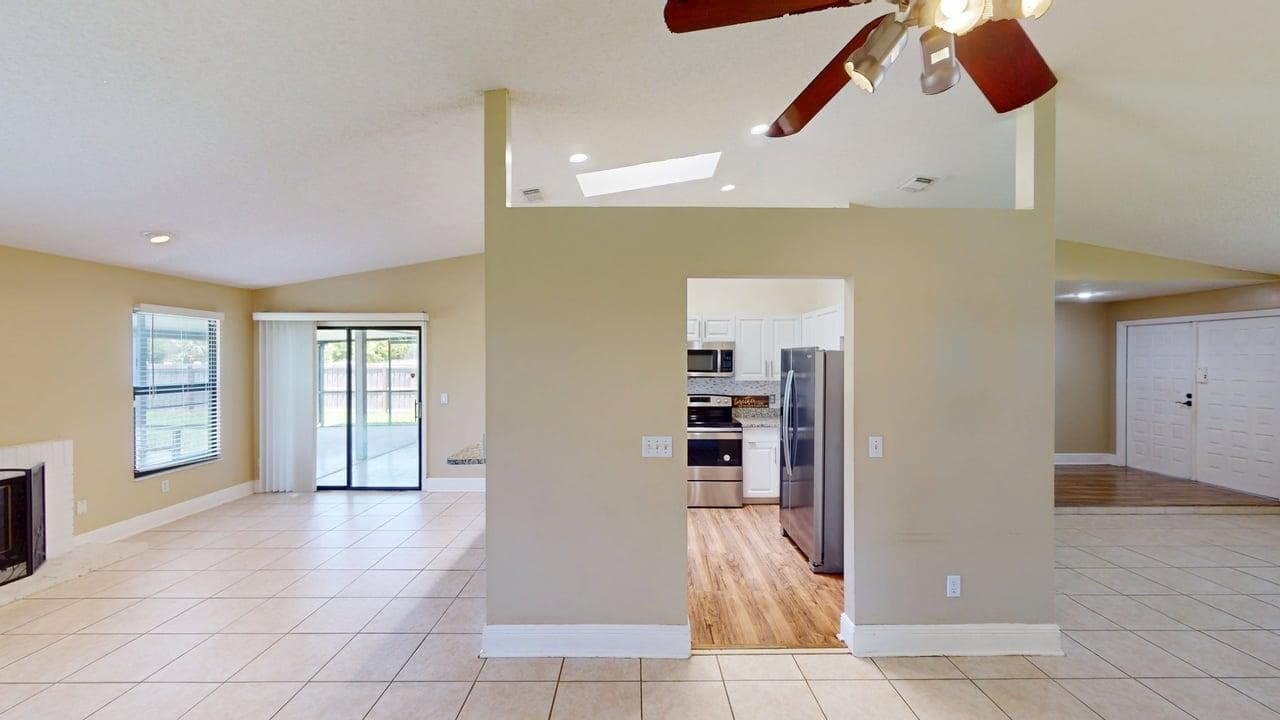 974 SE BELFAST Avenue, Port St. Lucie, FL 34983 24