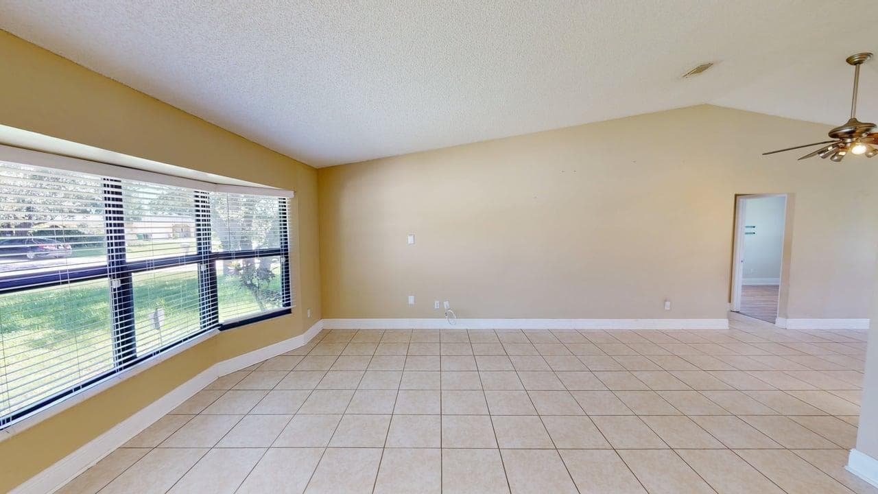 974 SE BELFAST Avenue, Port St. Lucie, FL 34983 14