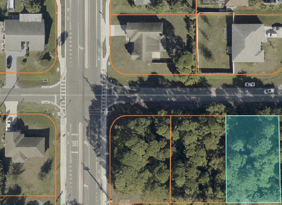 866 SE WALTERS Terrace, Port St. Lucie, FL 34983 2