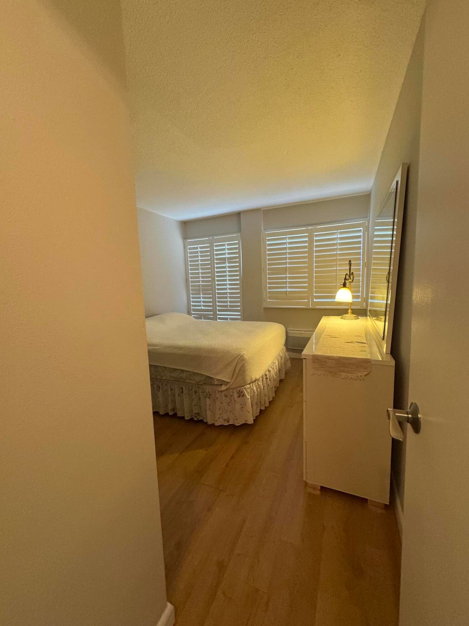 220 Kings Point Drive 210, Sunny Isles Beach, FL 33160 25