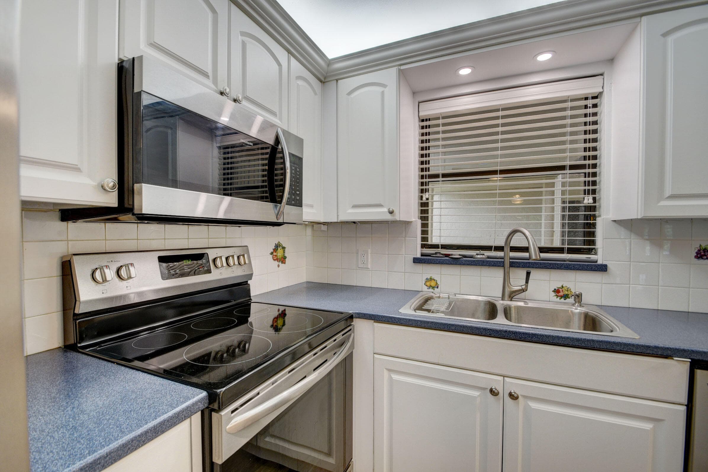 890 N Federal Highway 103, Lantana, FL 33462 6