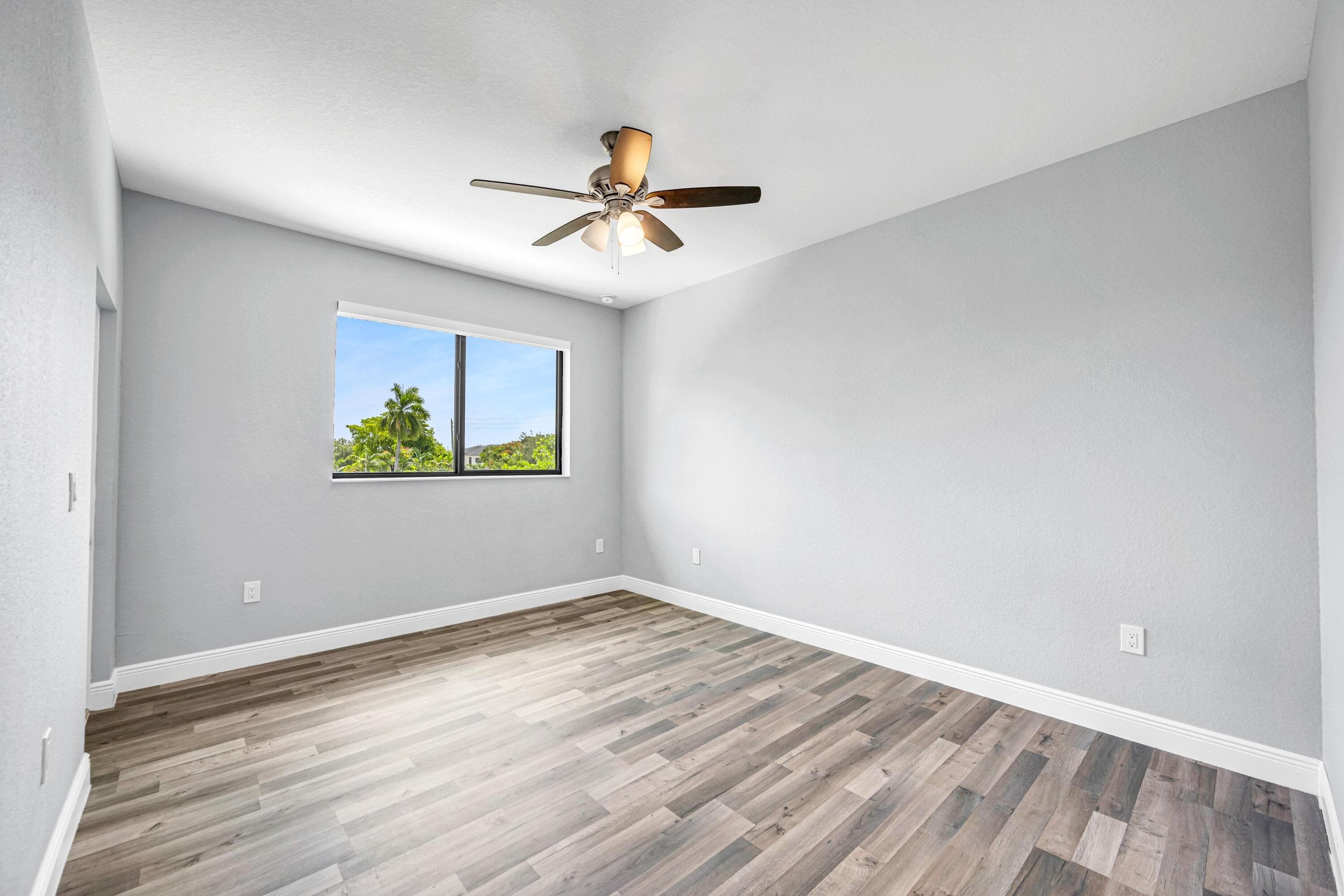 333 NW 41st Street 337, Oakland Park, FL 33309 39