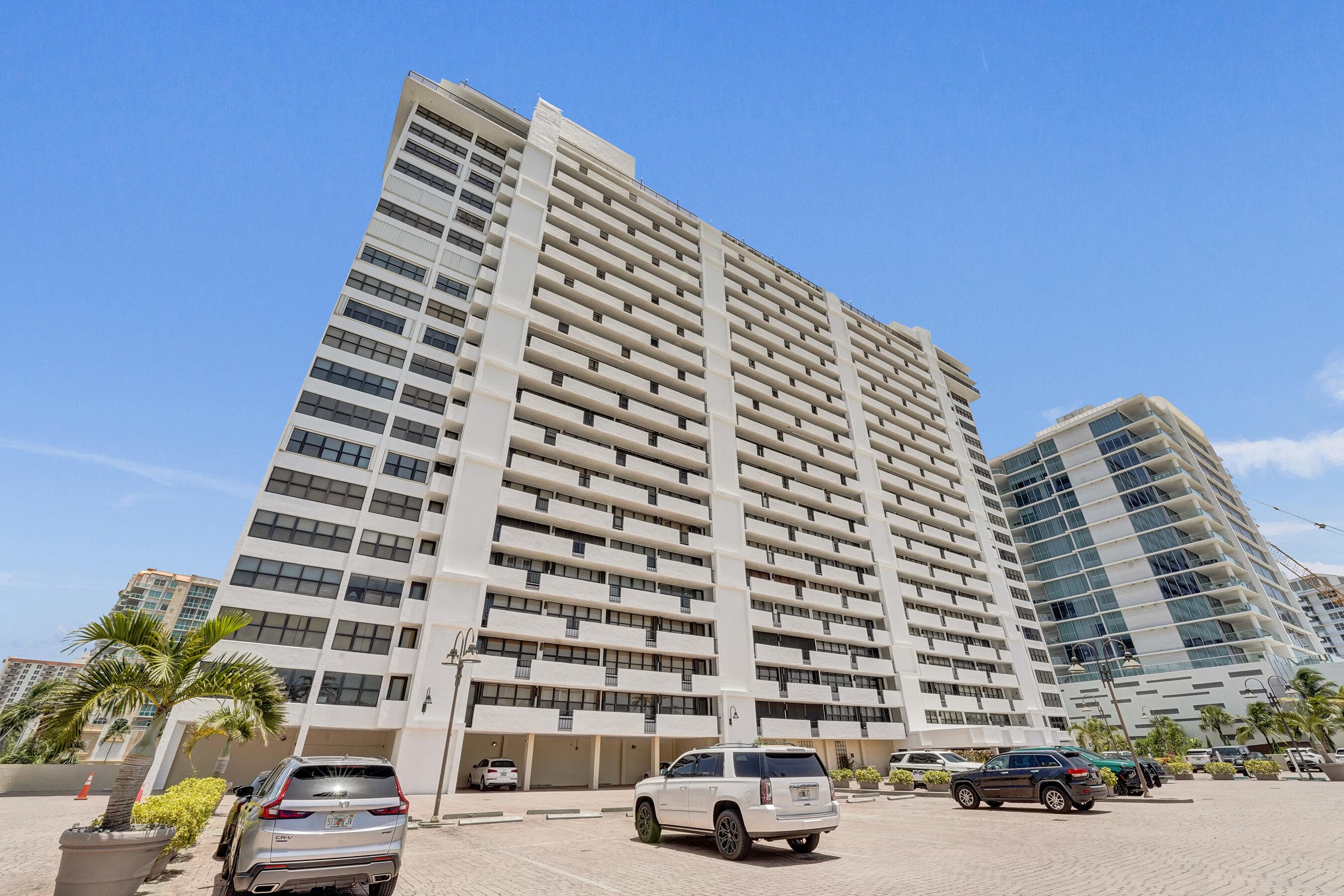936 Intracoastal Drive 22C, Fort Lauderdale, FL 33304 100