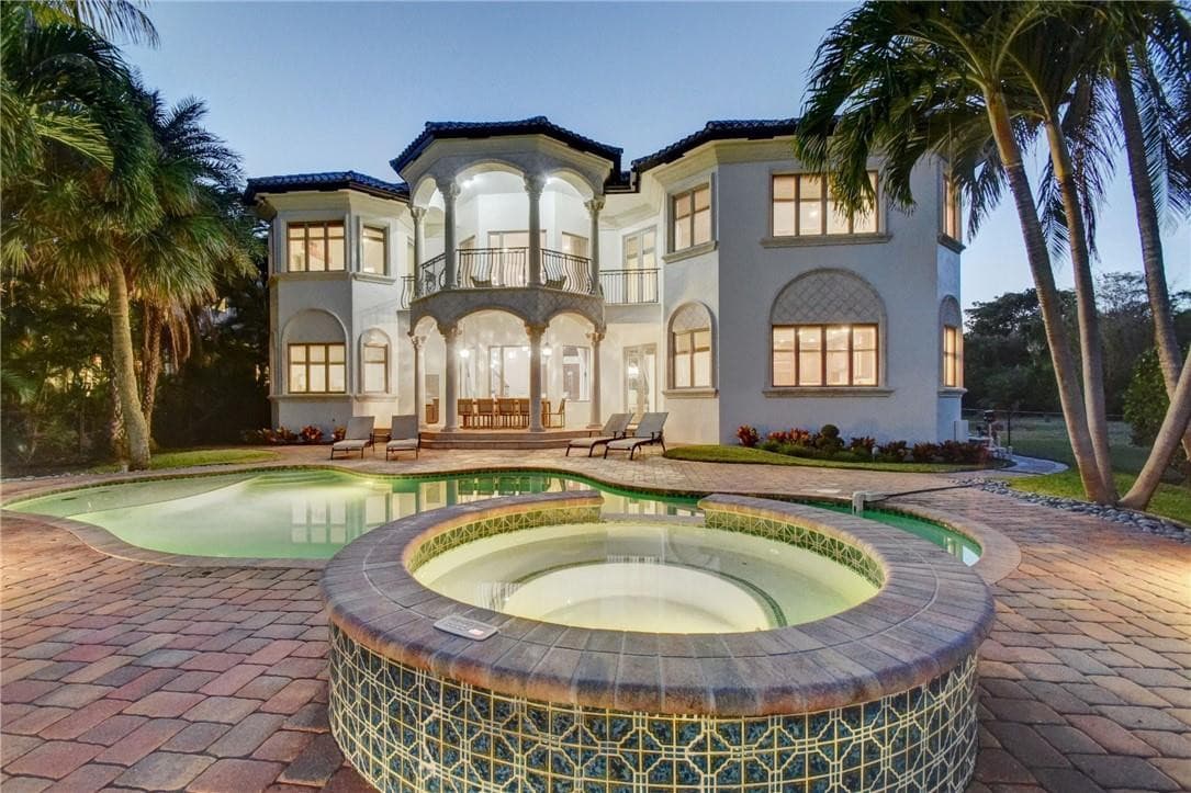 1320 S LAKESIDE Drive, Lake Worth Beach, FL 33460 14