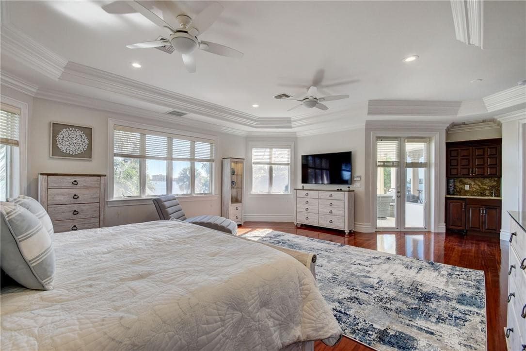 1320 S LAKESIDE Drive, Lake Worth Beach, FL 33460 33