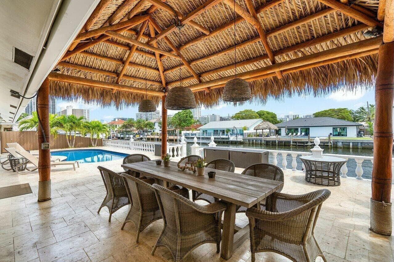 41 Castle Harbor Isle Drive, Fort Lauderdale, FL 33308 29