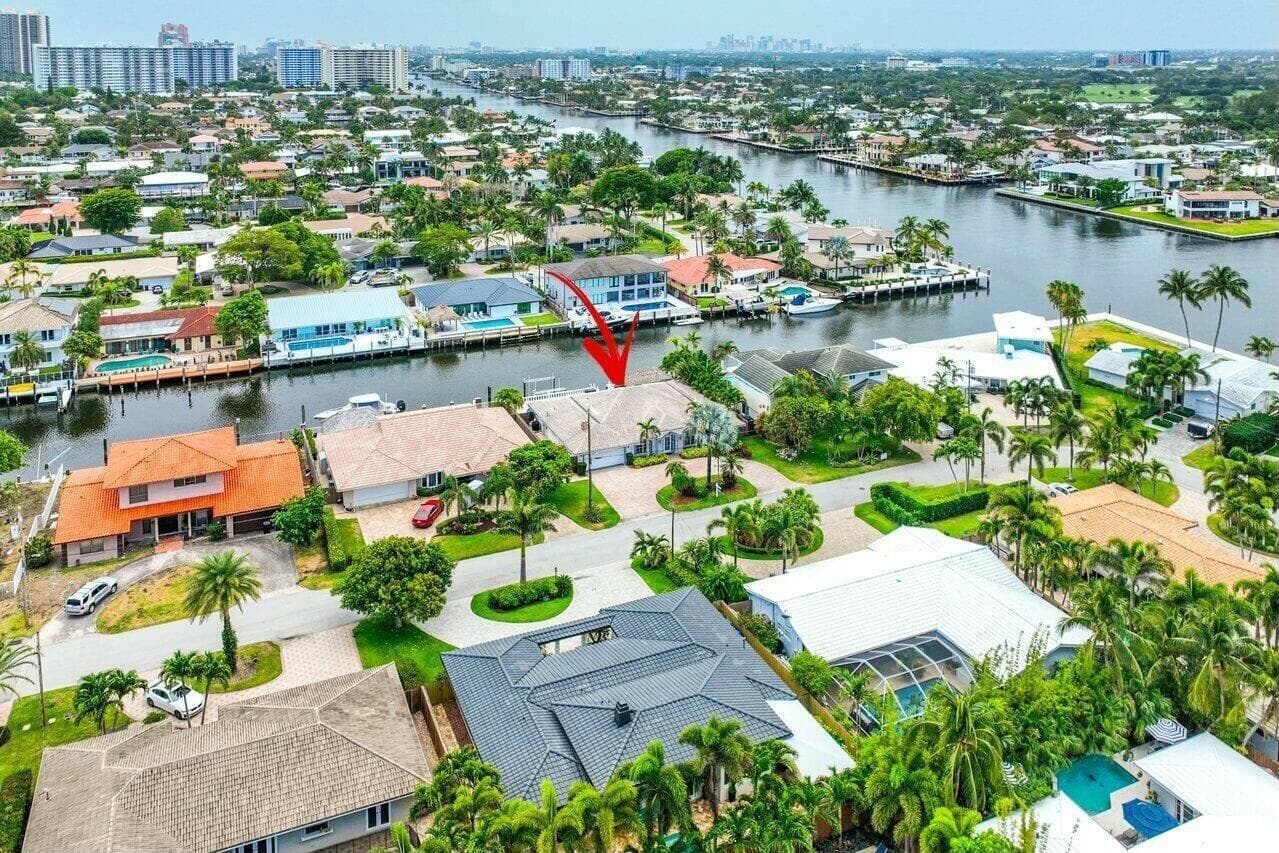 41 Castle Harbor Isle Drive, Fort Lauderdale, FL 33308 45