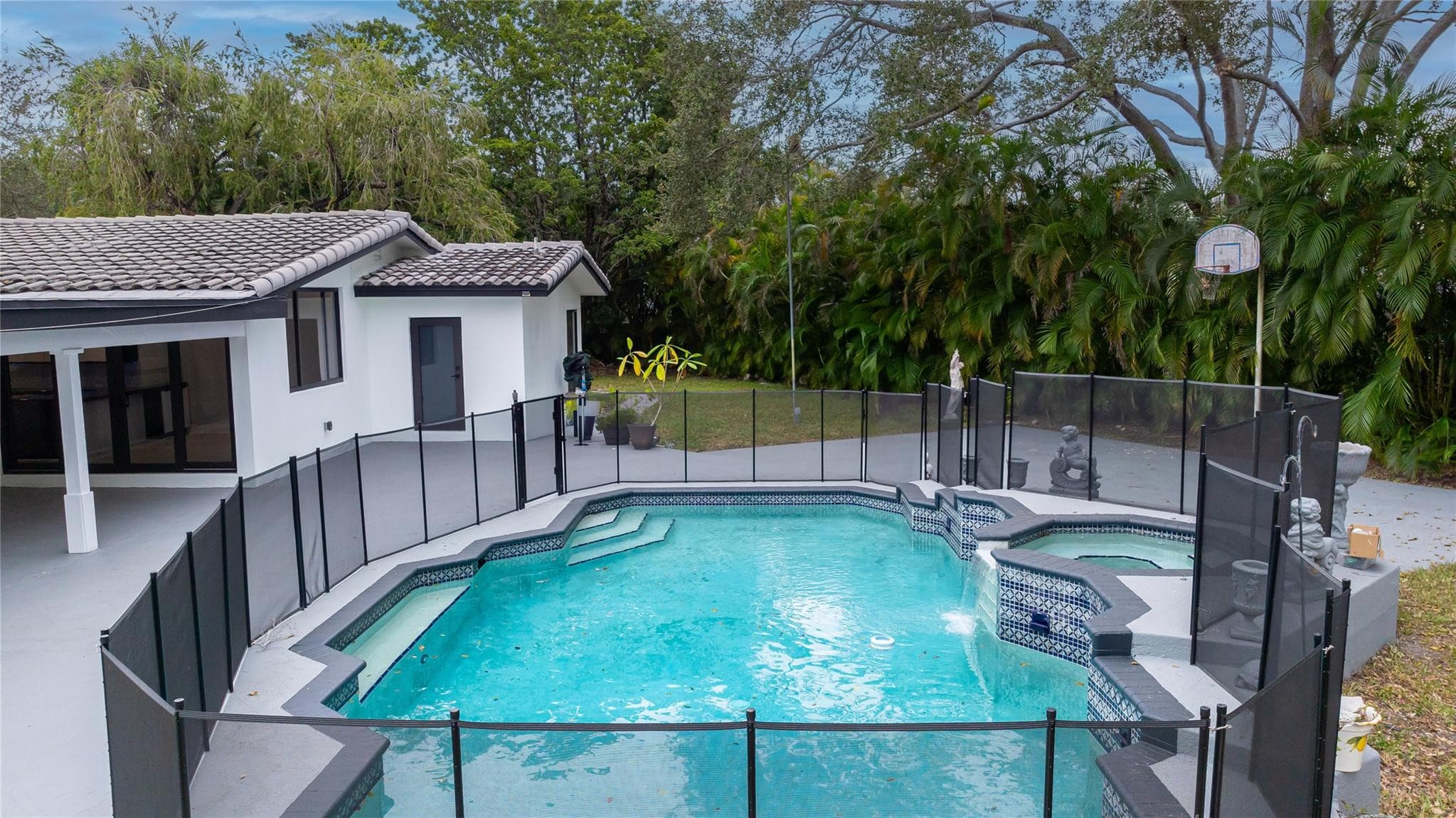 13401 SW 83RD Avenue, Pinecrest, FL 33156 3