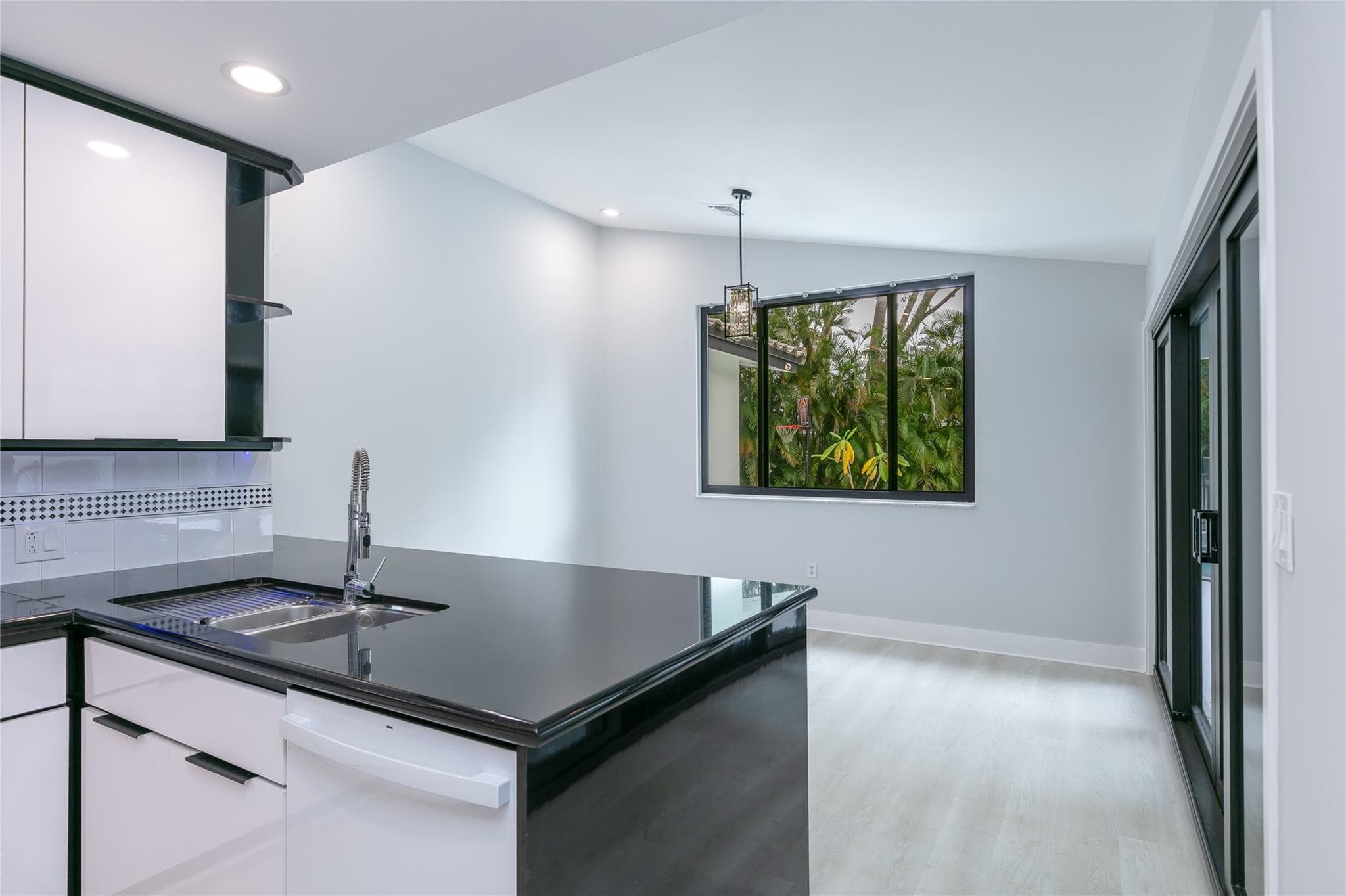 13401 SW 83RD Avenue, Pinecrest, FL 33156 12