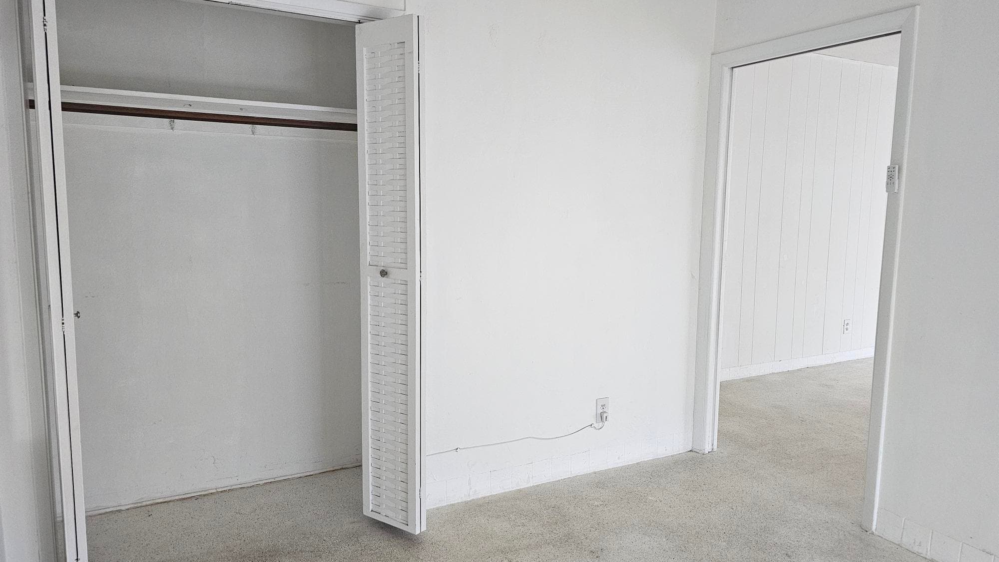 2734 NE 32nd Street 1, Fort Lauderdale, FL 33306 9