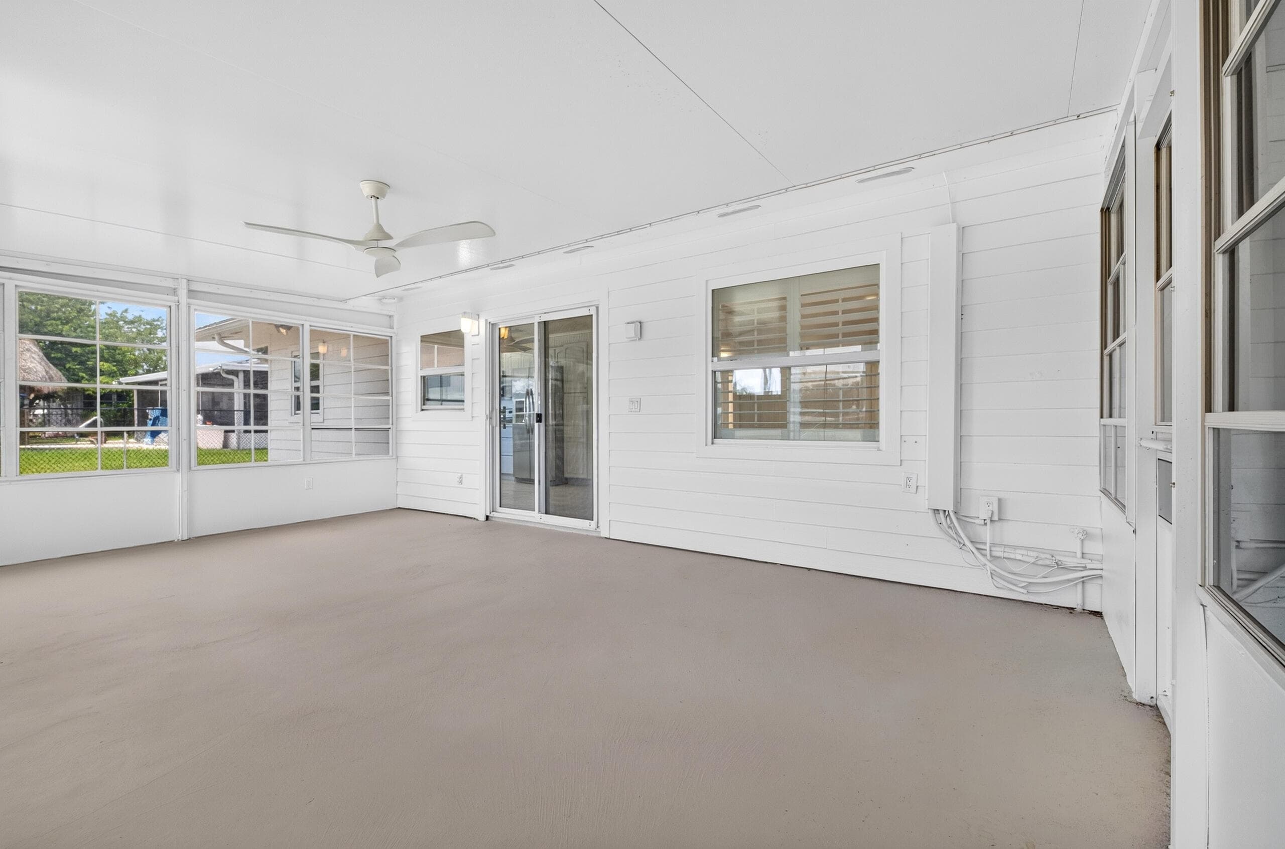 241 14th Place, Vero Beach, FL 32960 13