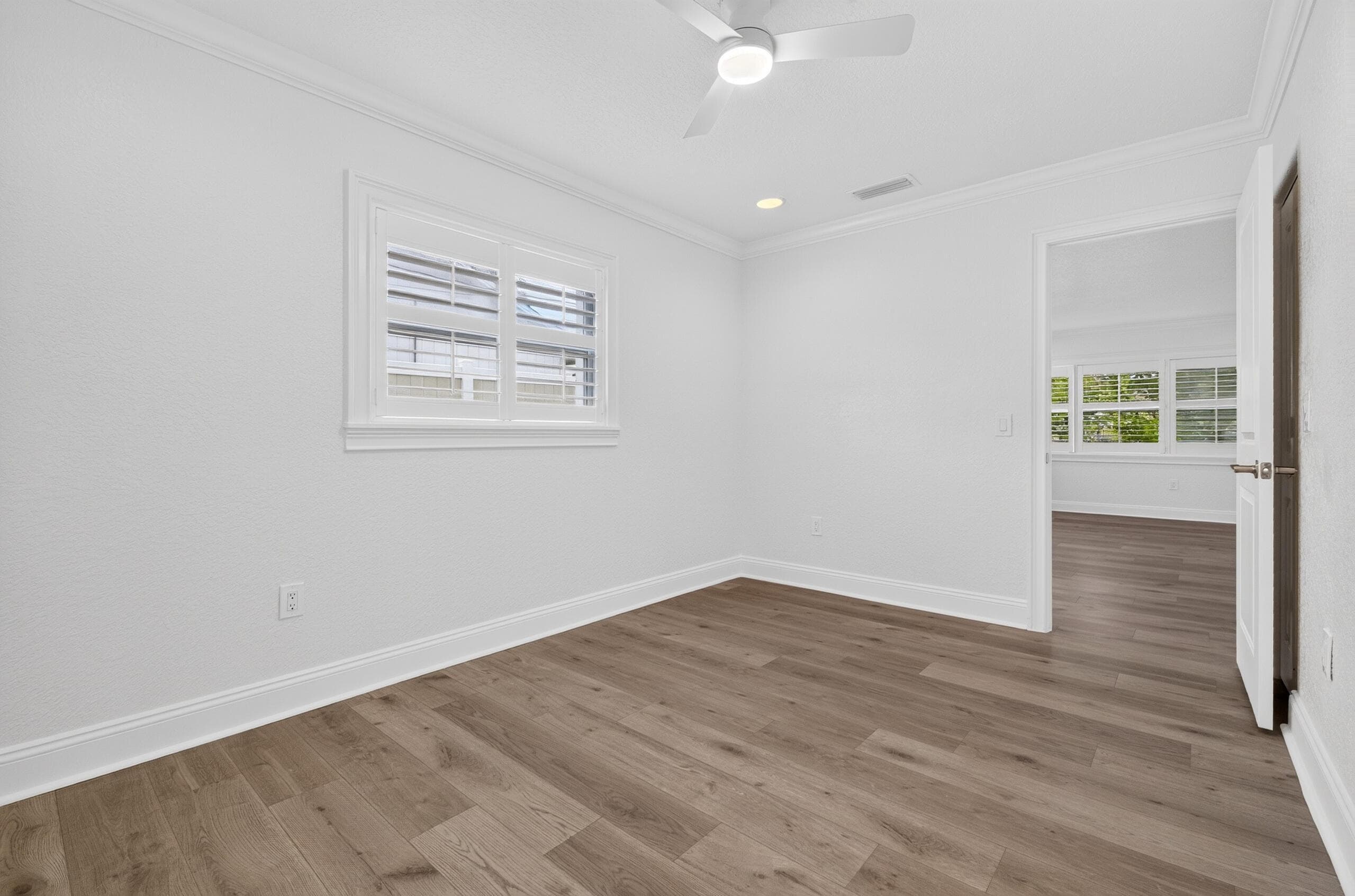241 14th Place, Vero Beach, FL 32960 22