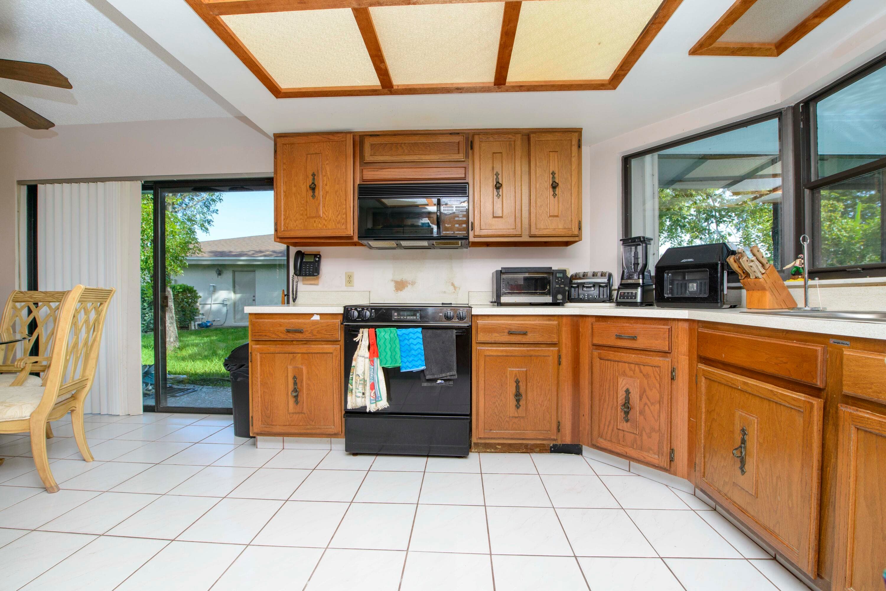 12403 Westhall Place, Wellington, FL 33414 25