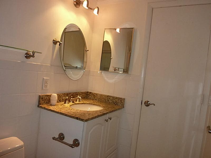 2124 NE 5th Avenue 103, Wilton Manors, FL 33305 9