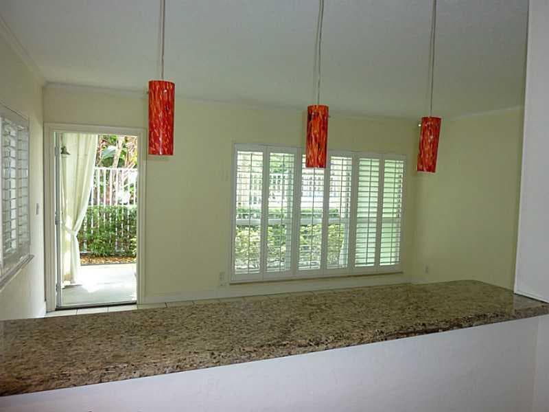 2124 NE 5th Avenue 103, Wilton Manors, FL 33305 6