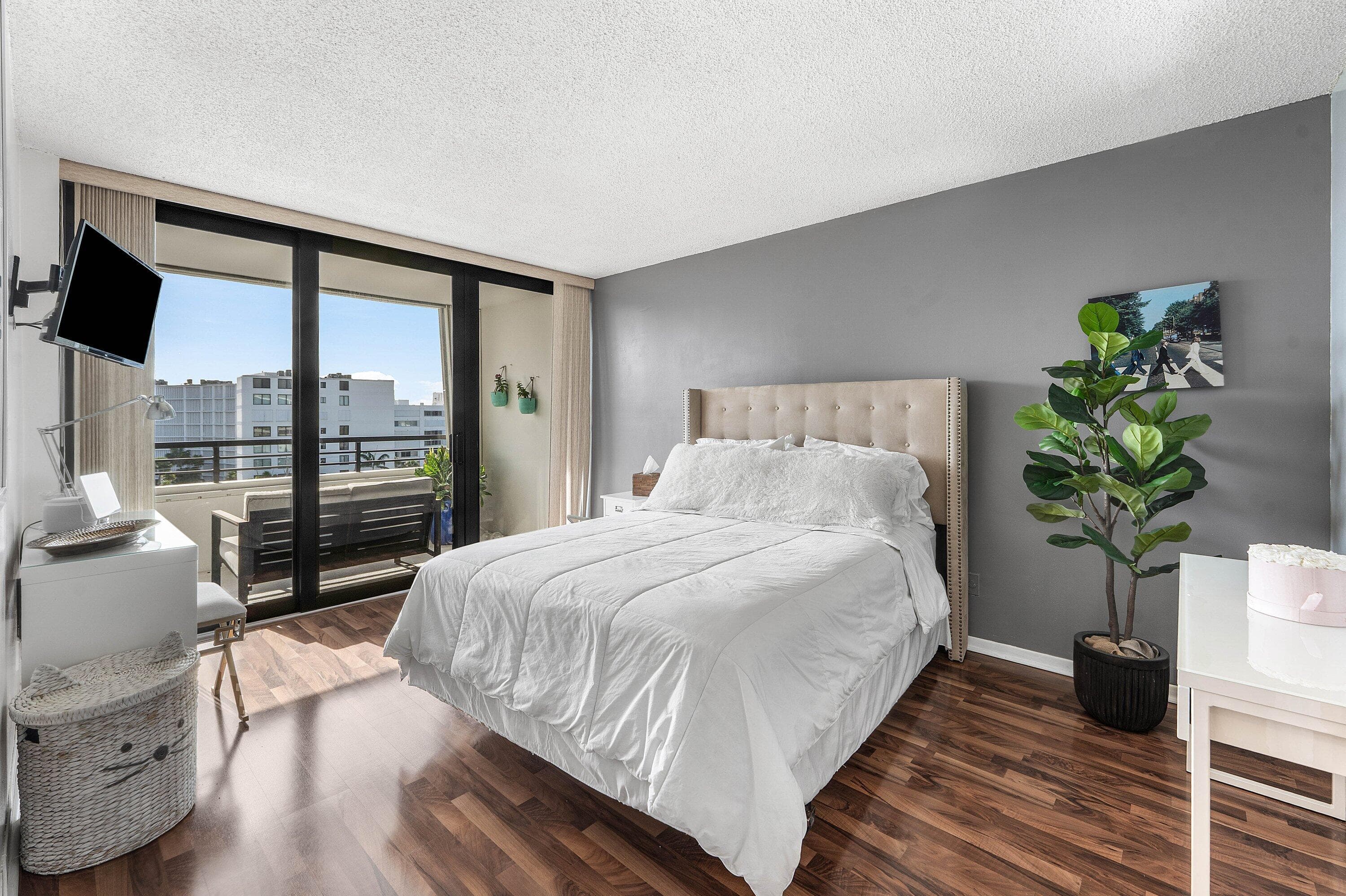 3589 S Ocean Boulevard 703, South Palm Beach, FL 33480 16
